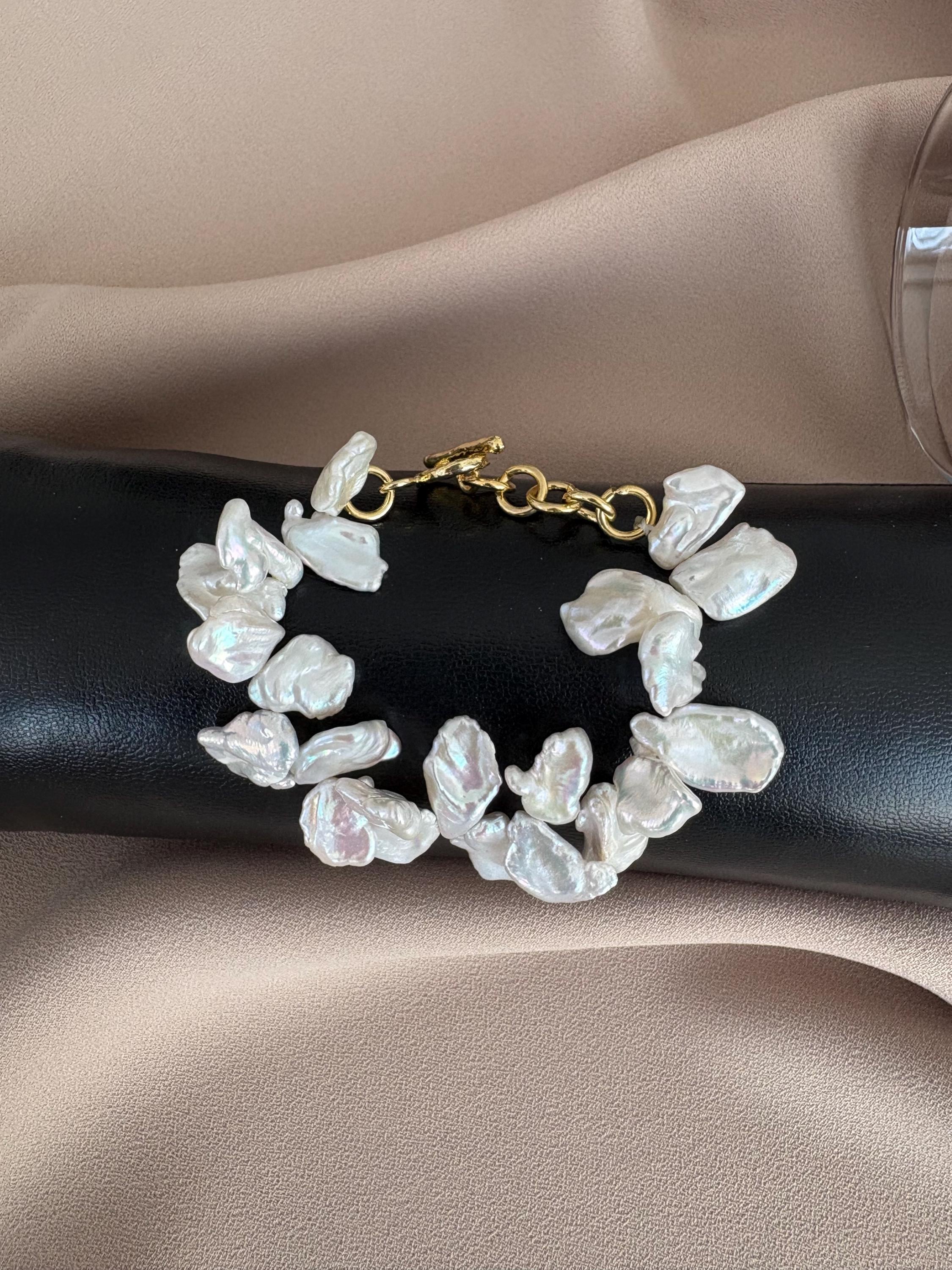 Yaprak İnci Barok Bileklik