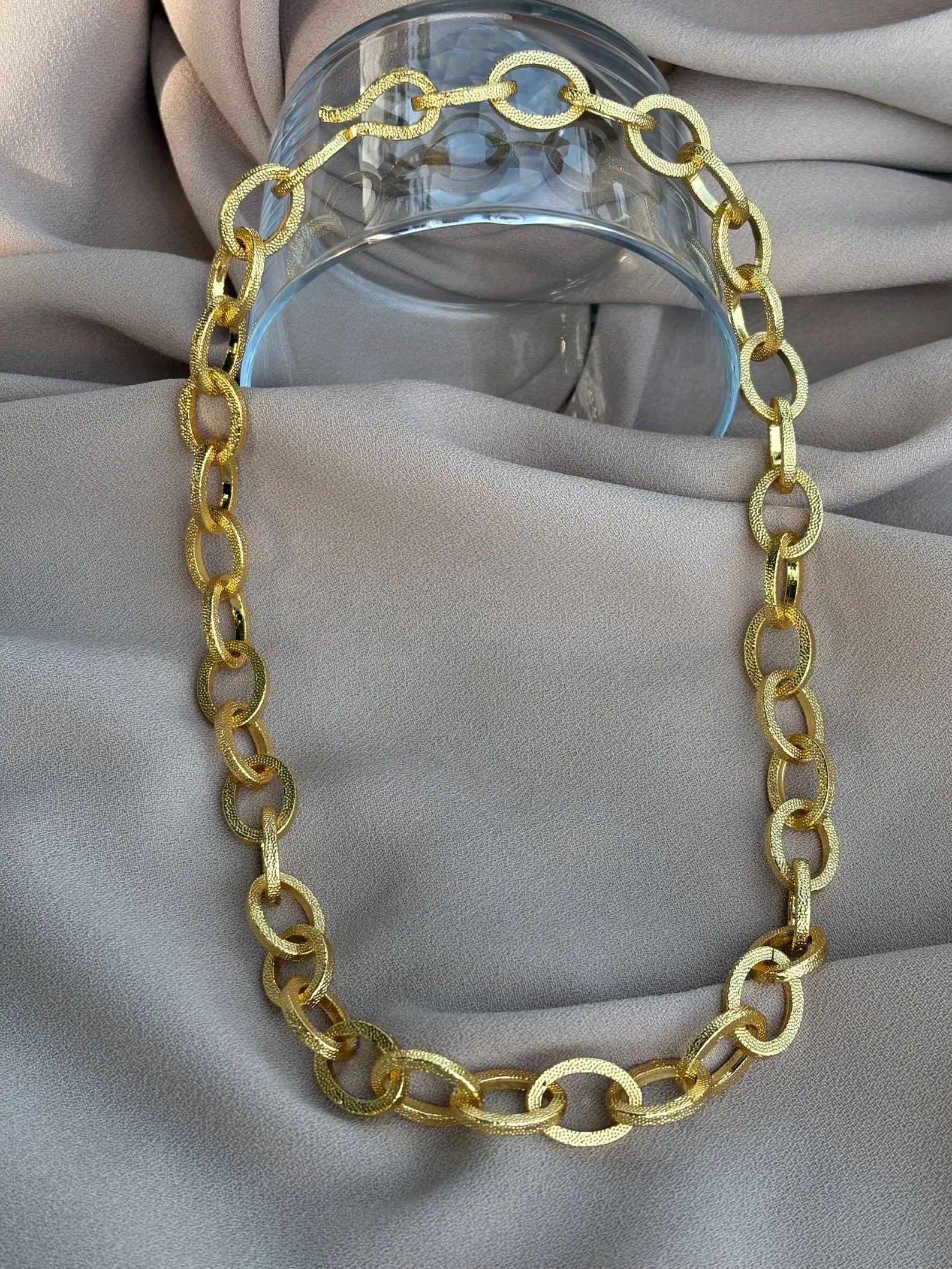 Kalın Zincir Desenli Döküm Kolye