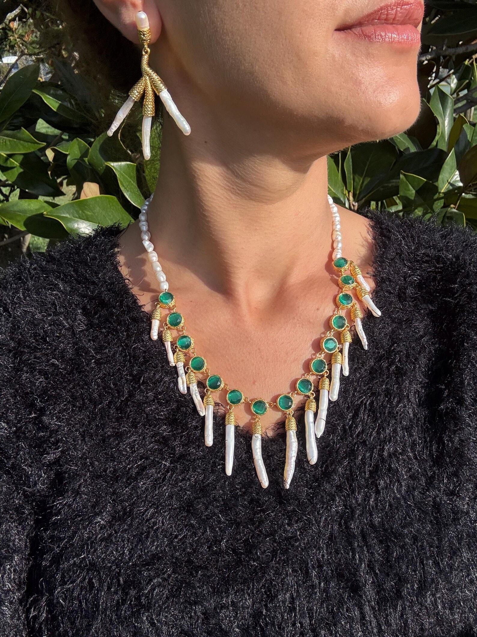 Sakız İncisi Kaz Ayağı Küpe