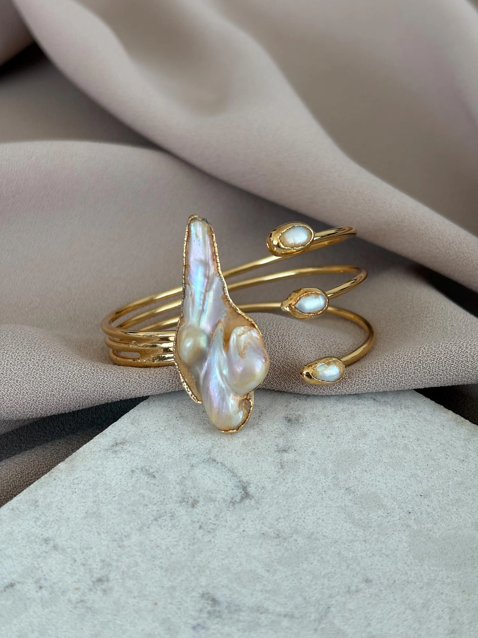 Arpa & Barok İnci Kombin Bileklik