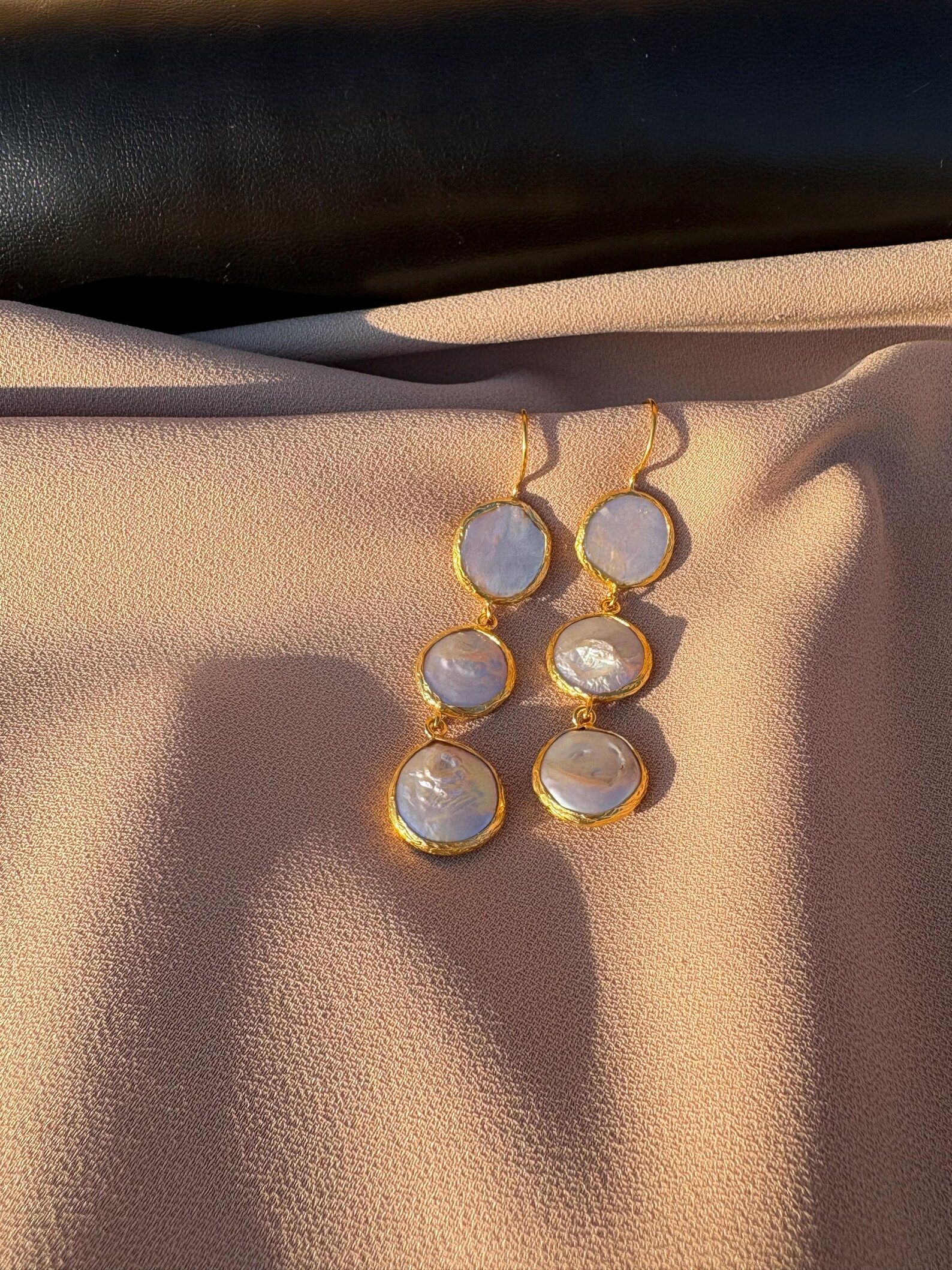 Üçlü Madeni Para İnci Uzun Küpeler