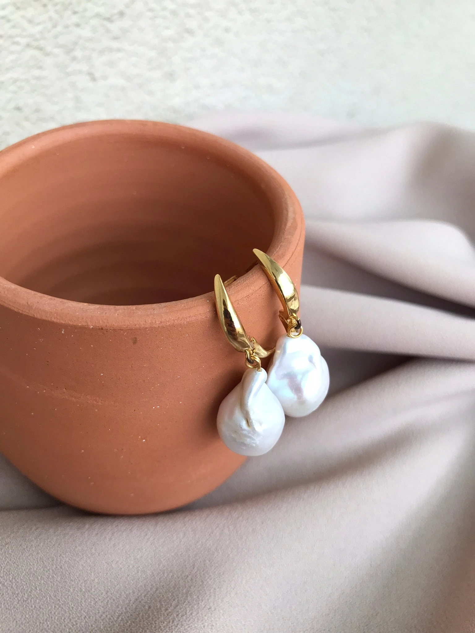 Büyük Barok İnci Küpe