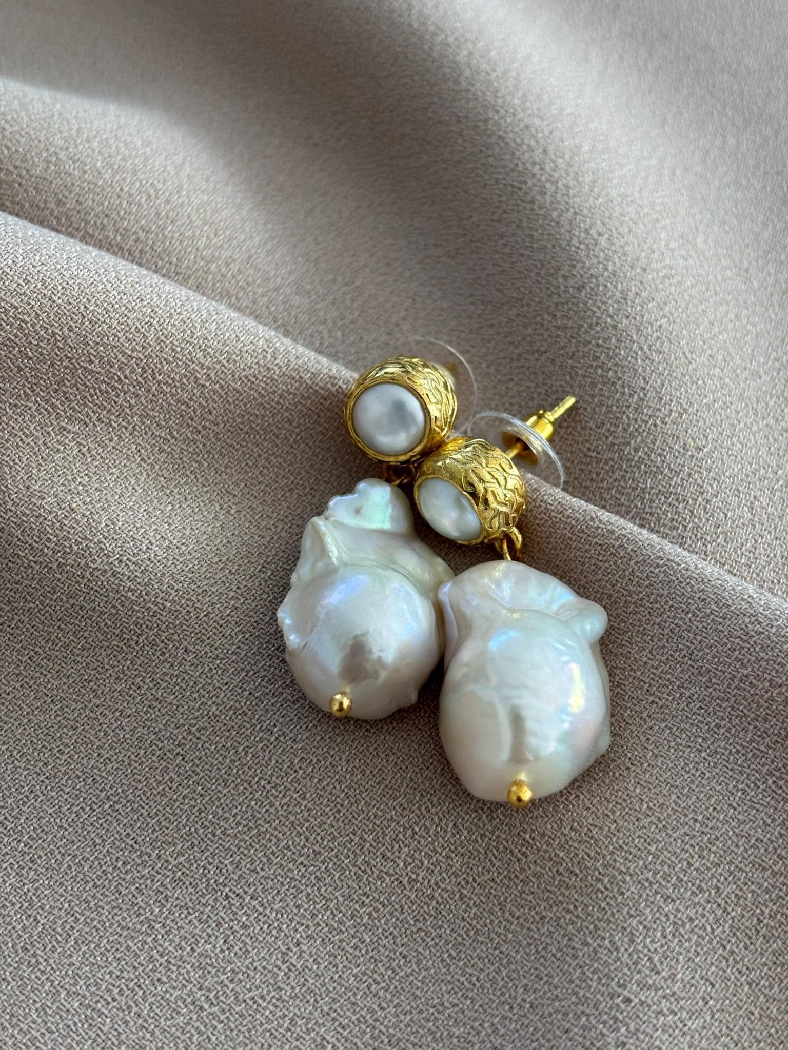 Büyük Barok İnci Küpe