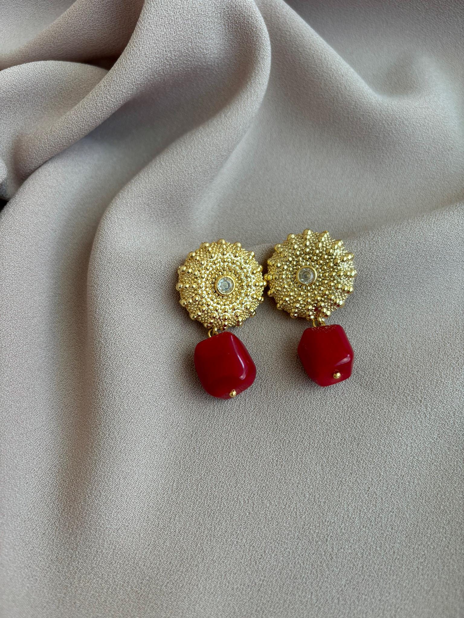 Mercan & Zirkon Kombin 'Snail' Küpe 