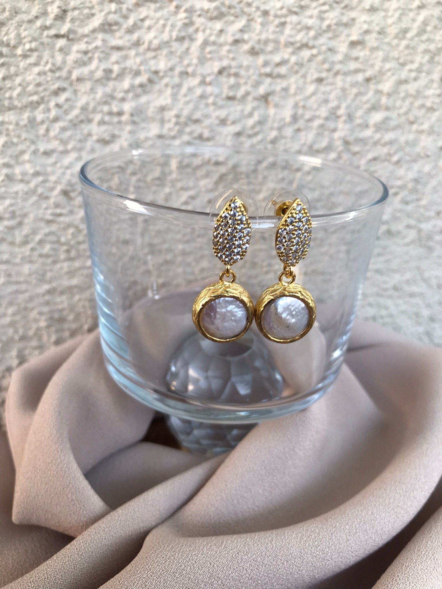 Yaprak Tasarım İnci Küpe