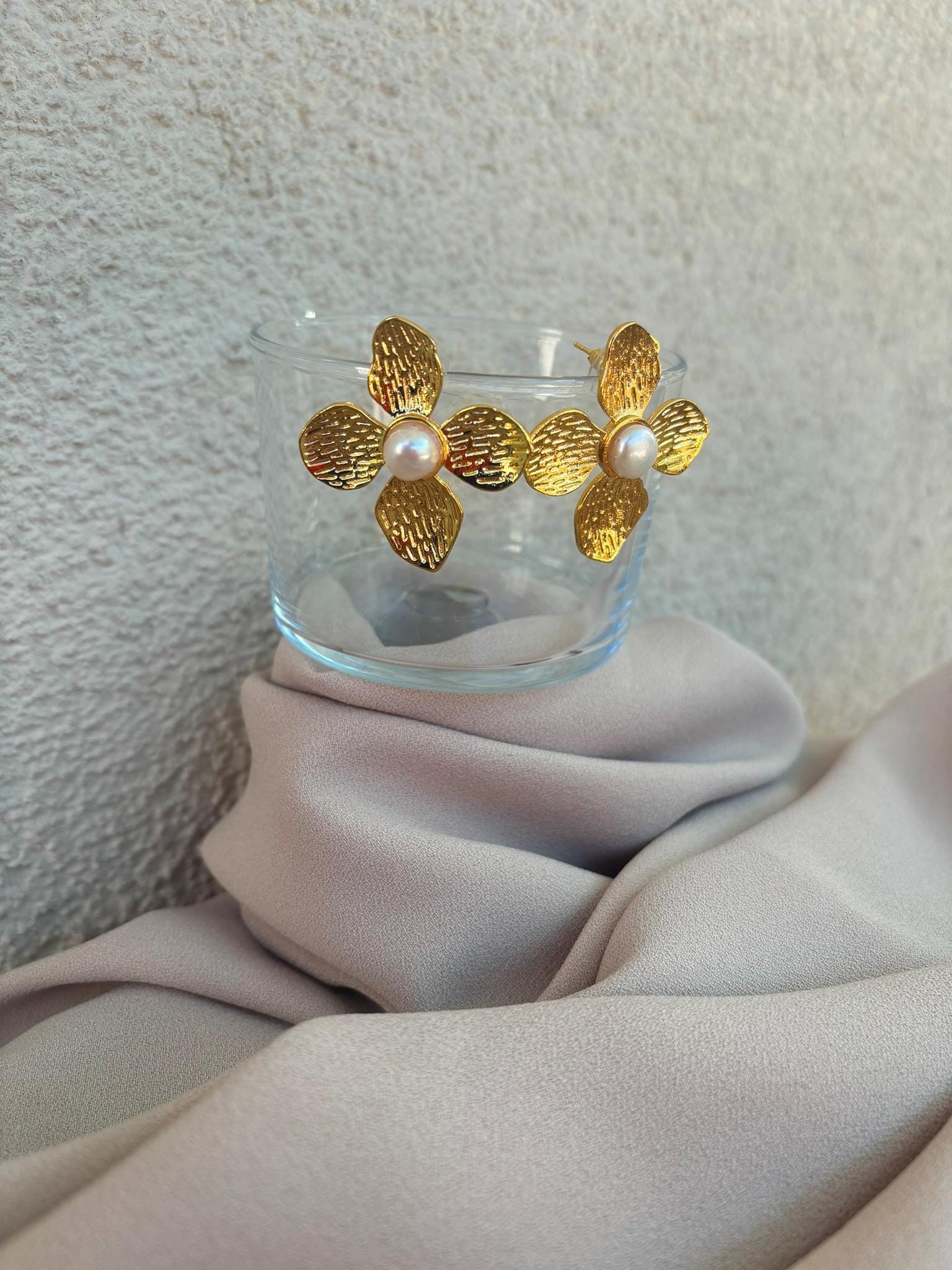 YENİ ! Dört Yapraklı İnci Küpe