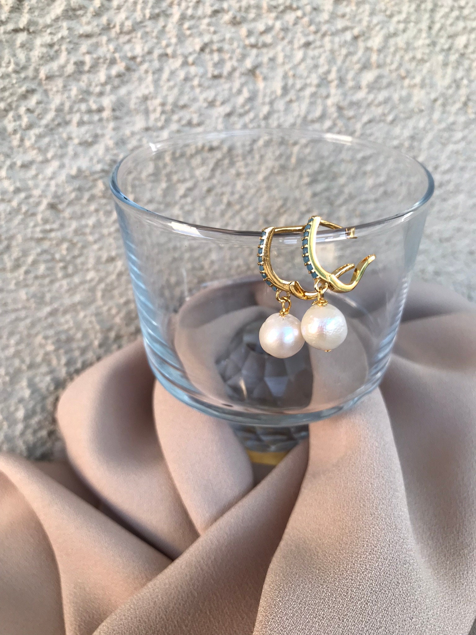 Turkuaz Taşlı İnci Küpe