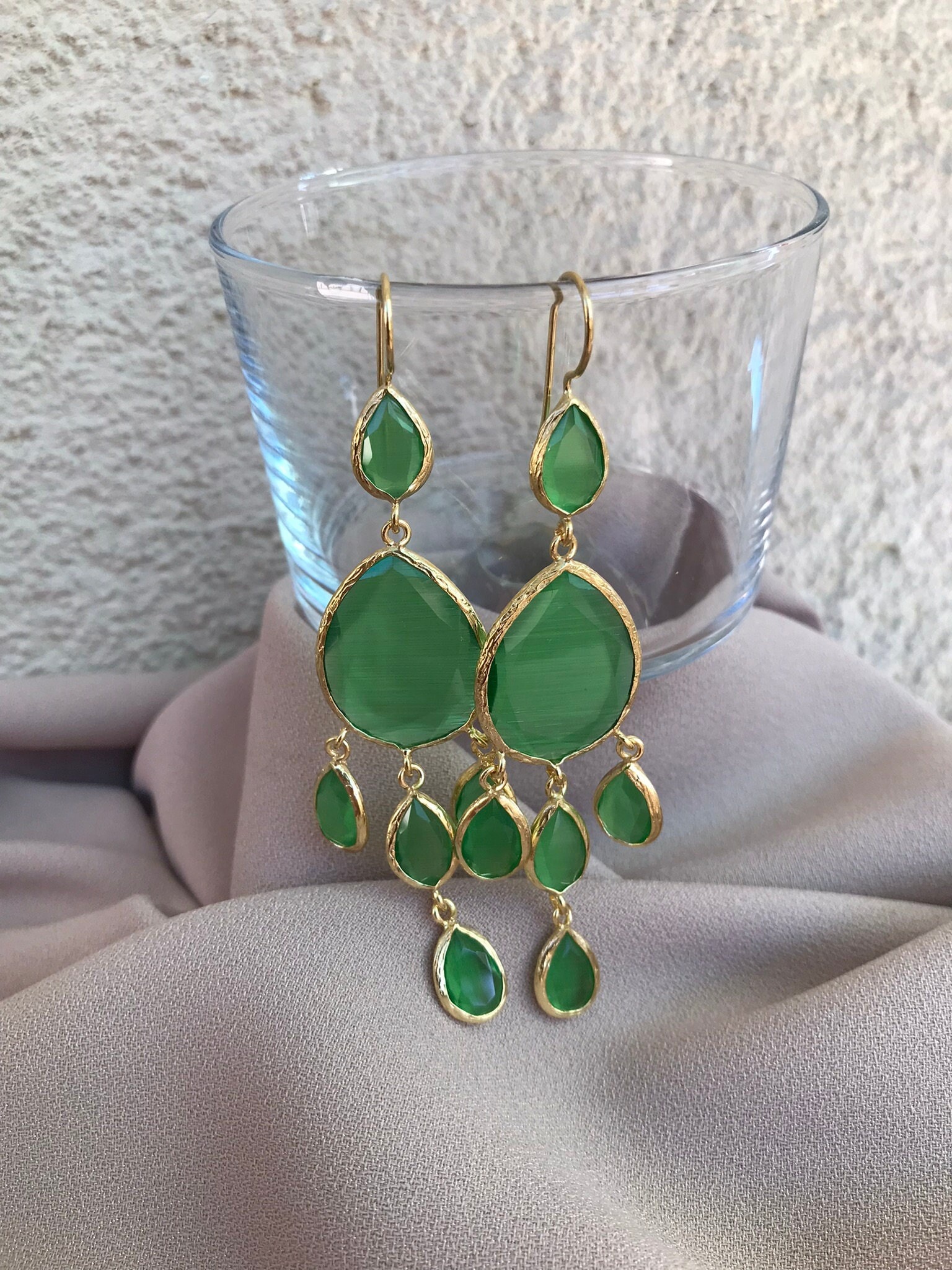 Damla Model Kedi Gözü Sarkıt Küpe