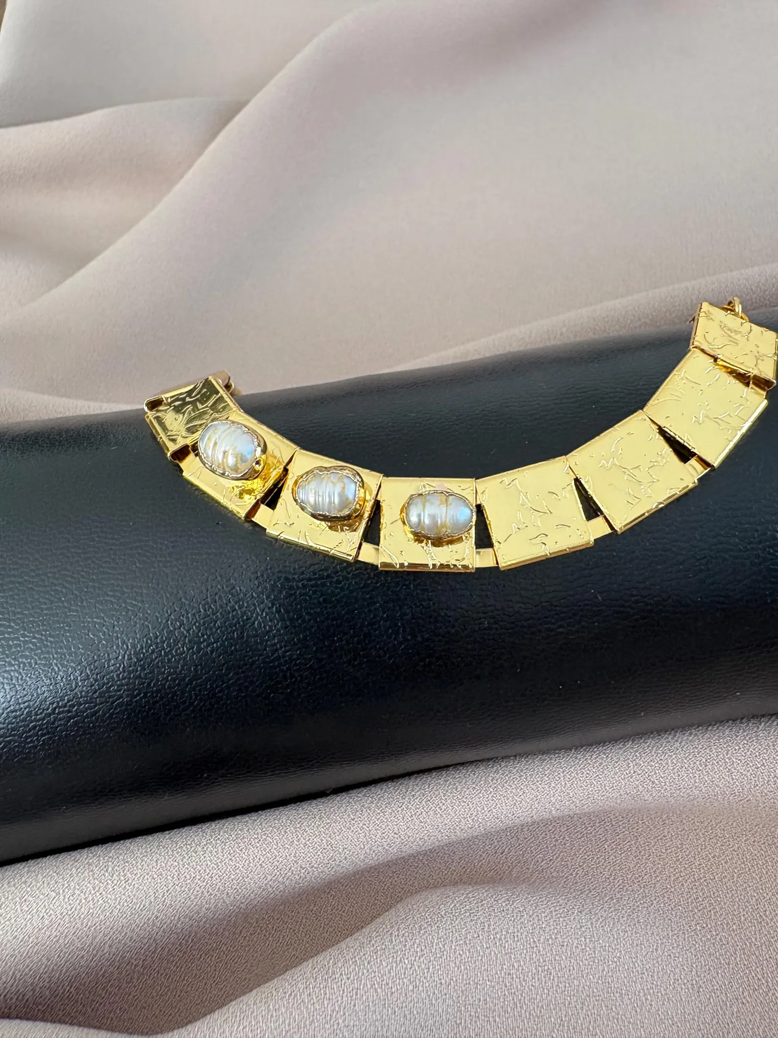 Üç İnci Saat Kayışı El Yapımı Bilezik