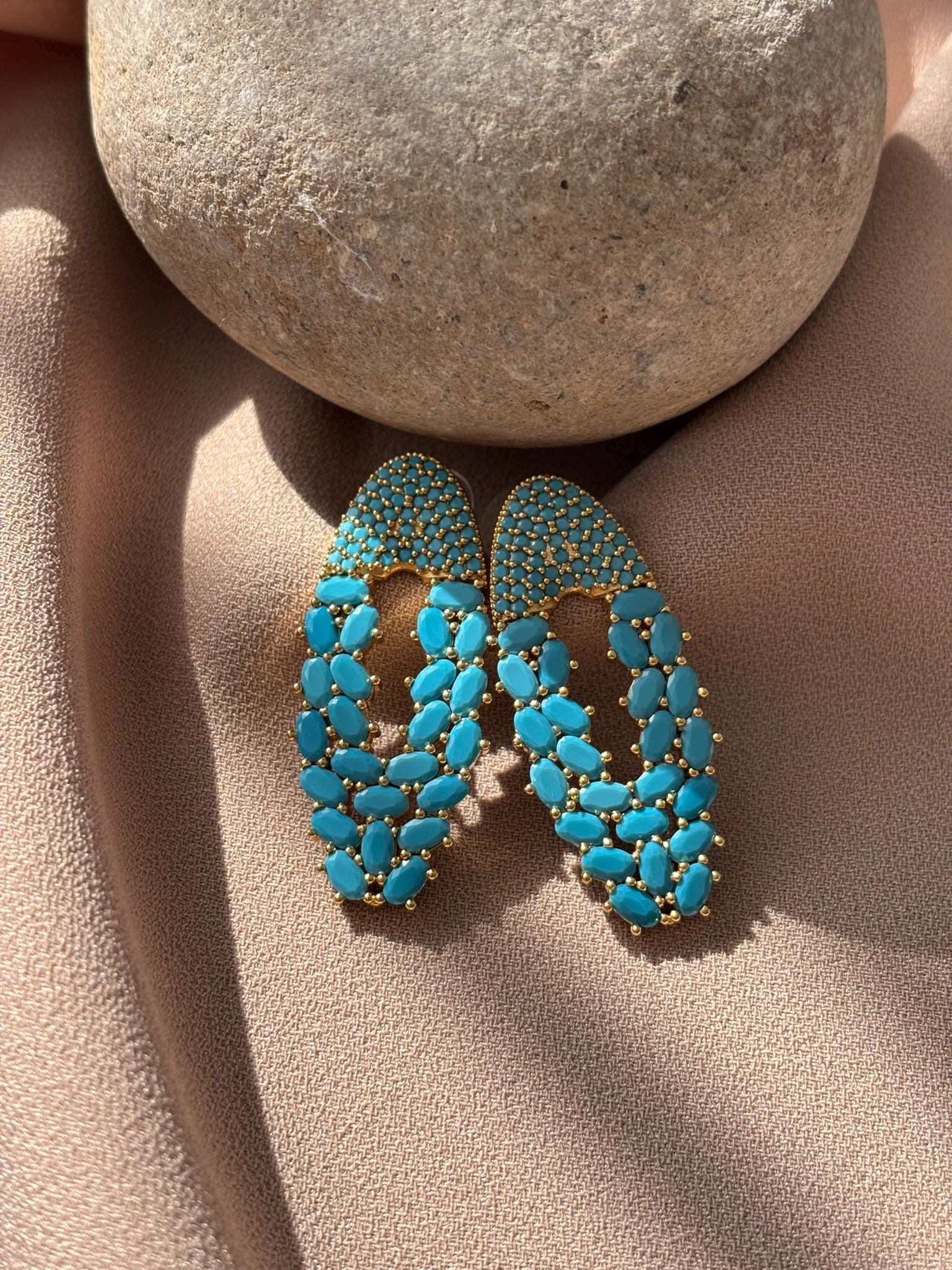 YENİ ! Turkuaz Zirkon Taşlı Oval Küpe, Özel Tasarım El Yapımı Bronz Küpe