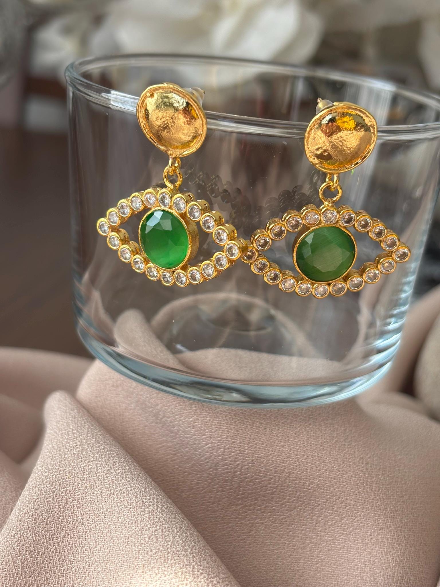 Göz Model Kedi Gözü & Zirkon Küpe