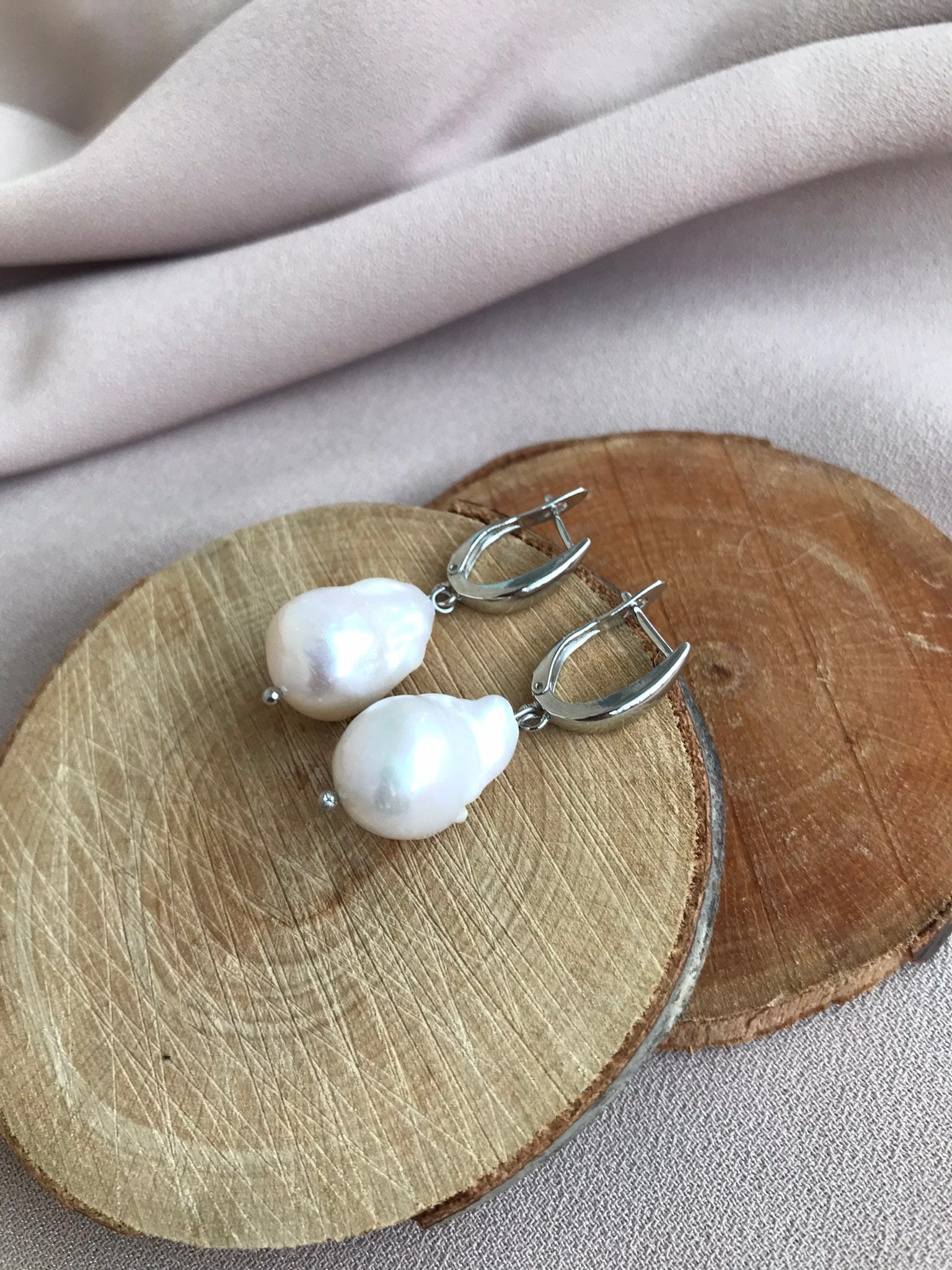 Büyük Barok İnci Küpe