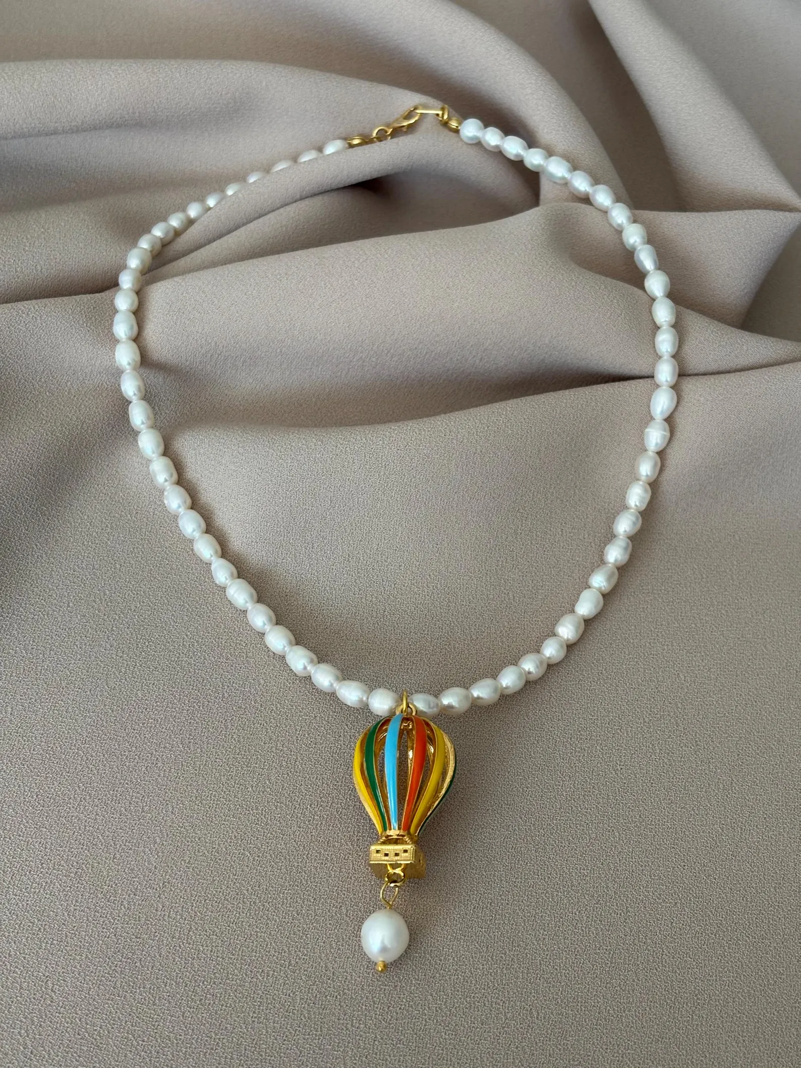 Renkli Balon Doğal İnci Tasarım Kolye