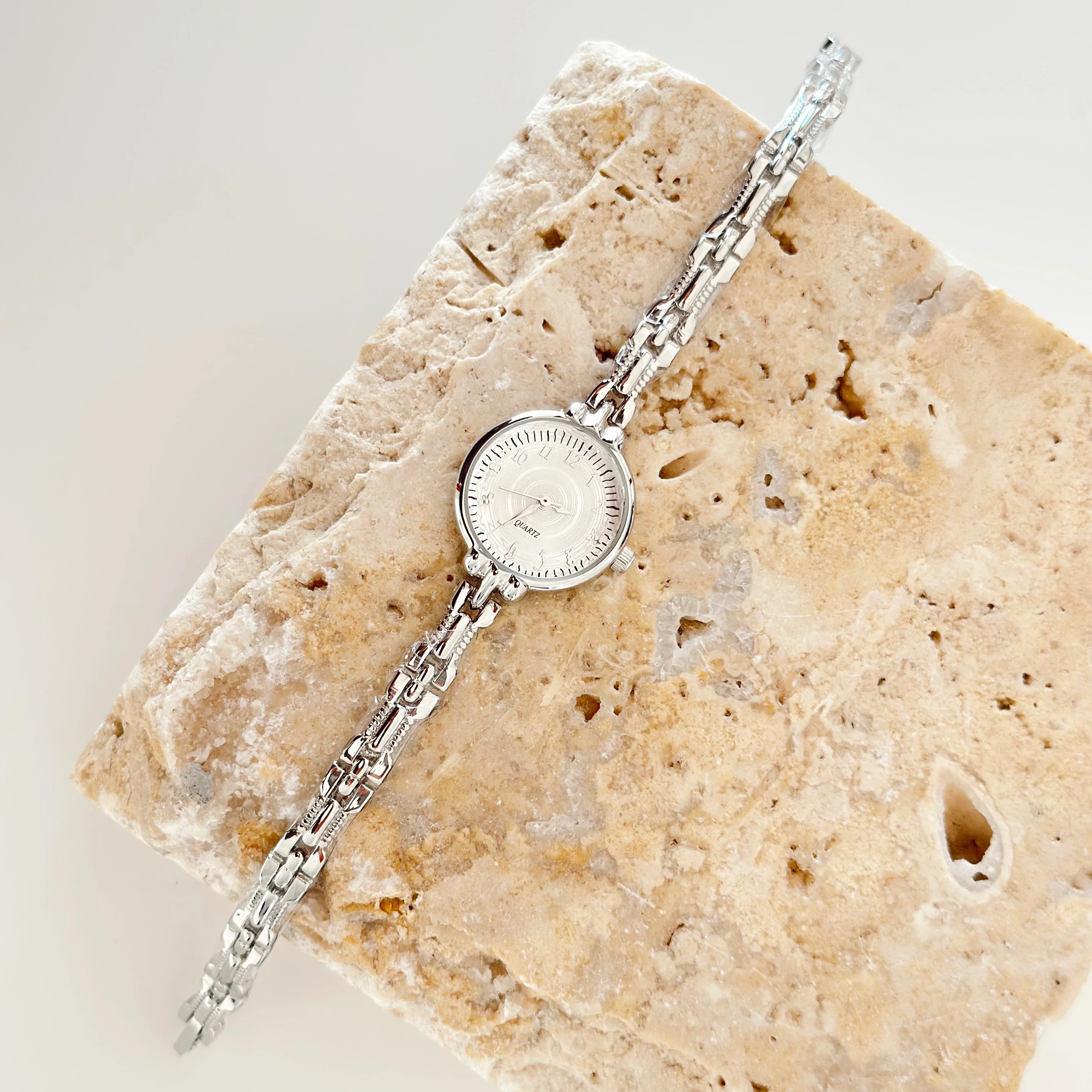 Soso Gümüş Beyaz Saat