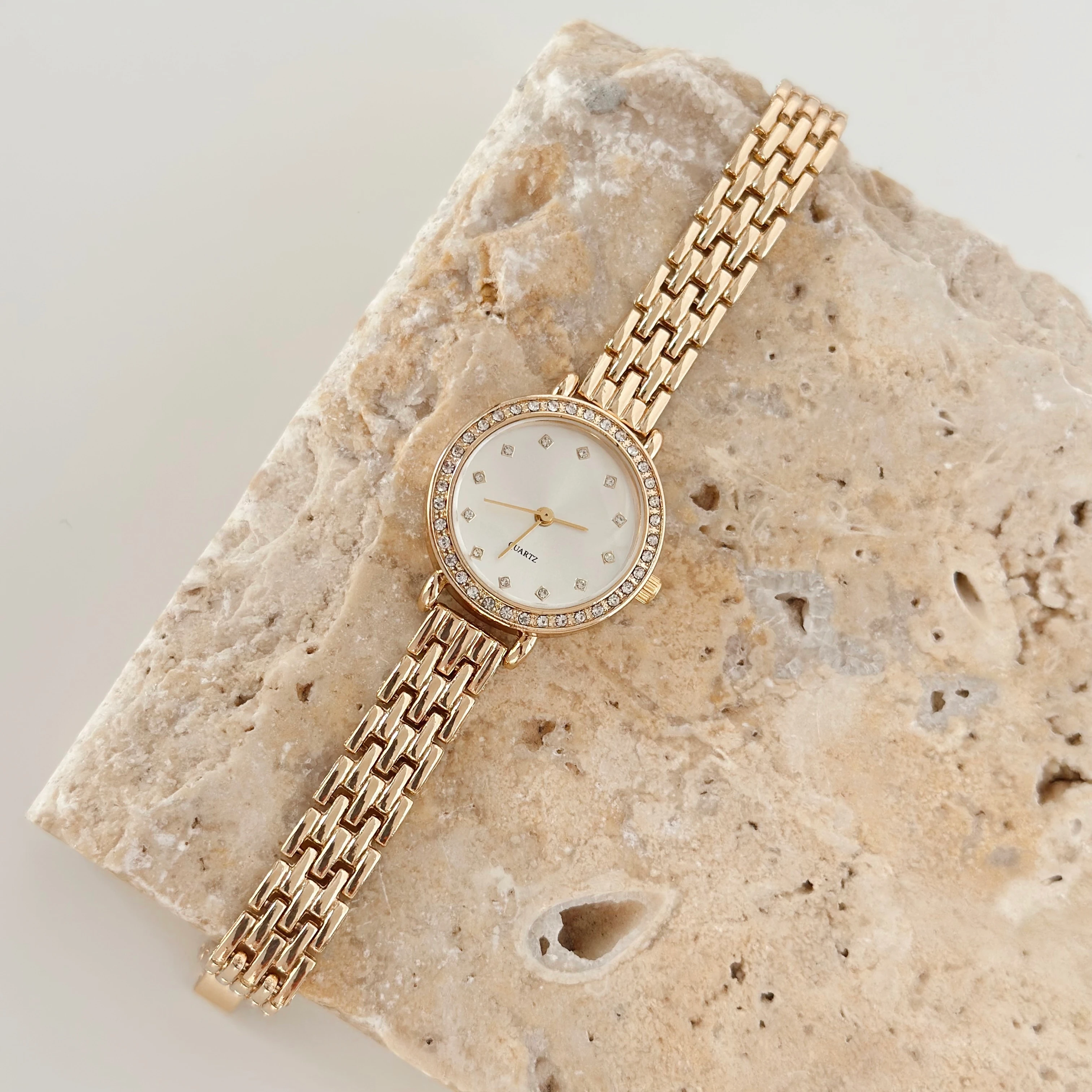 Petite Gold Saat Beyaz