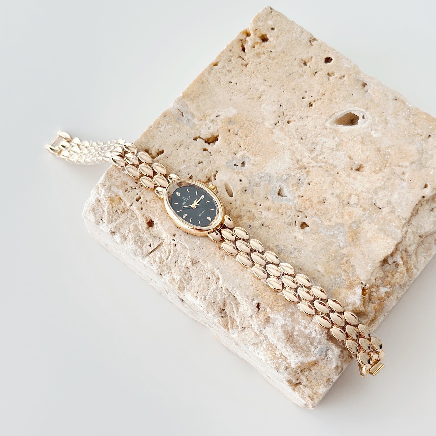 Bora Watch