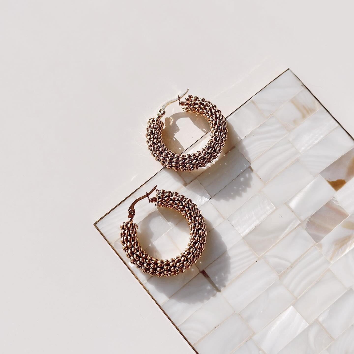 Harnas gold çelik küpe