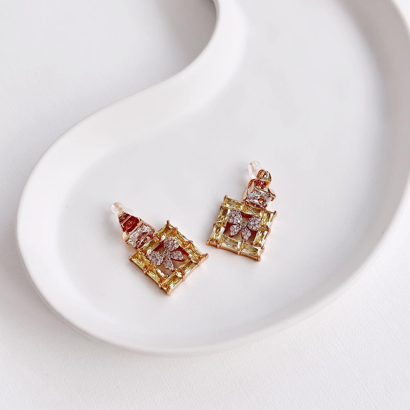 Selestat Xupıng çelik küpe