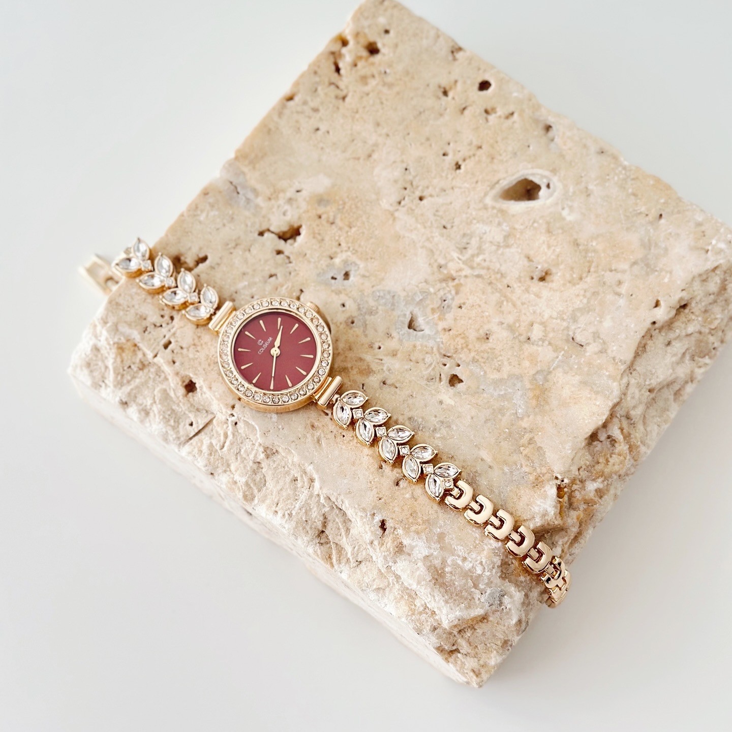 Celora Watch