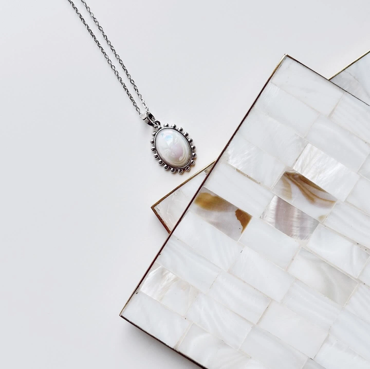 Amarilla Grey Çelik Kolye