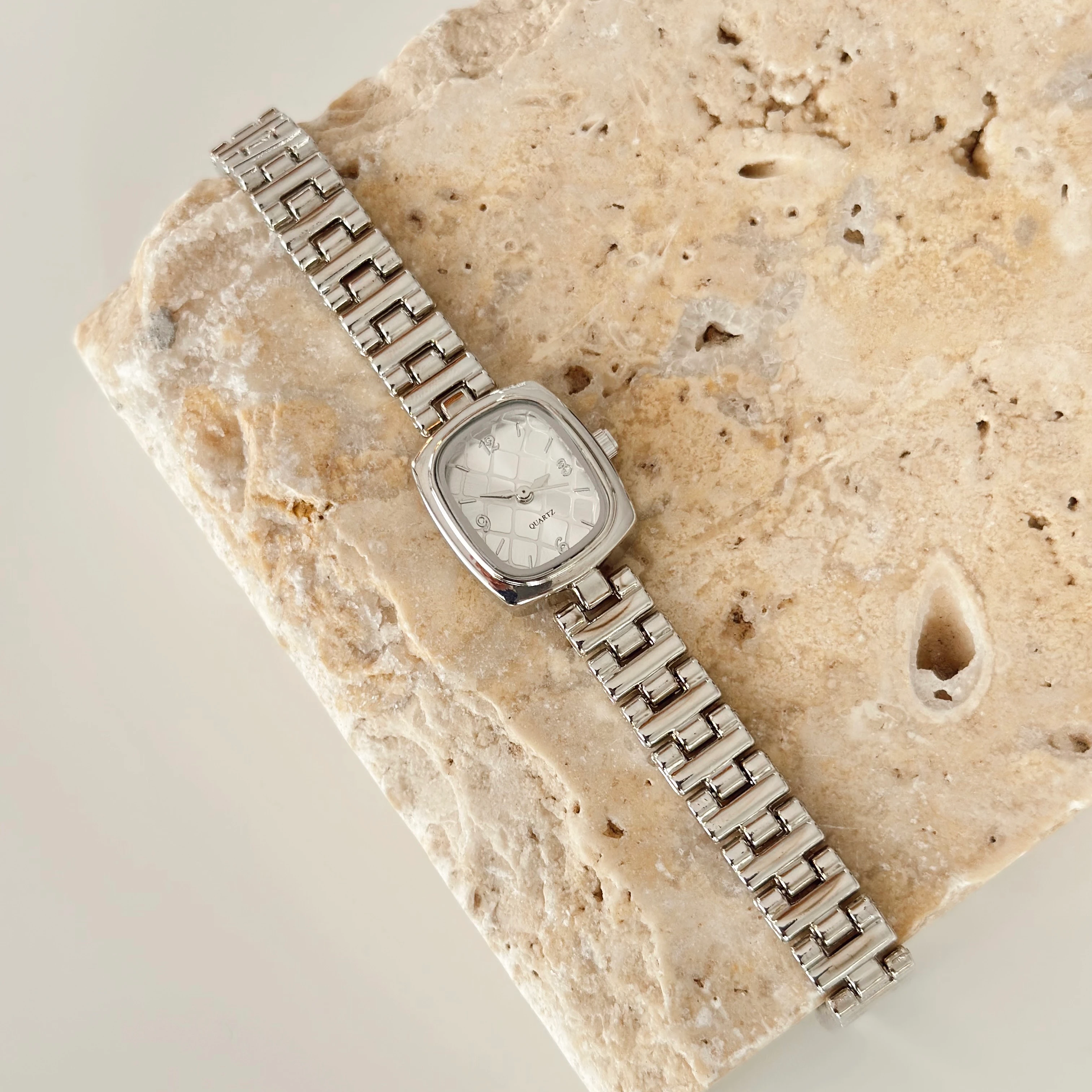 Tsira Gümüş Saat Beyaz