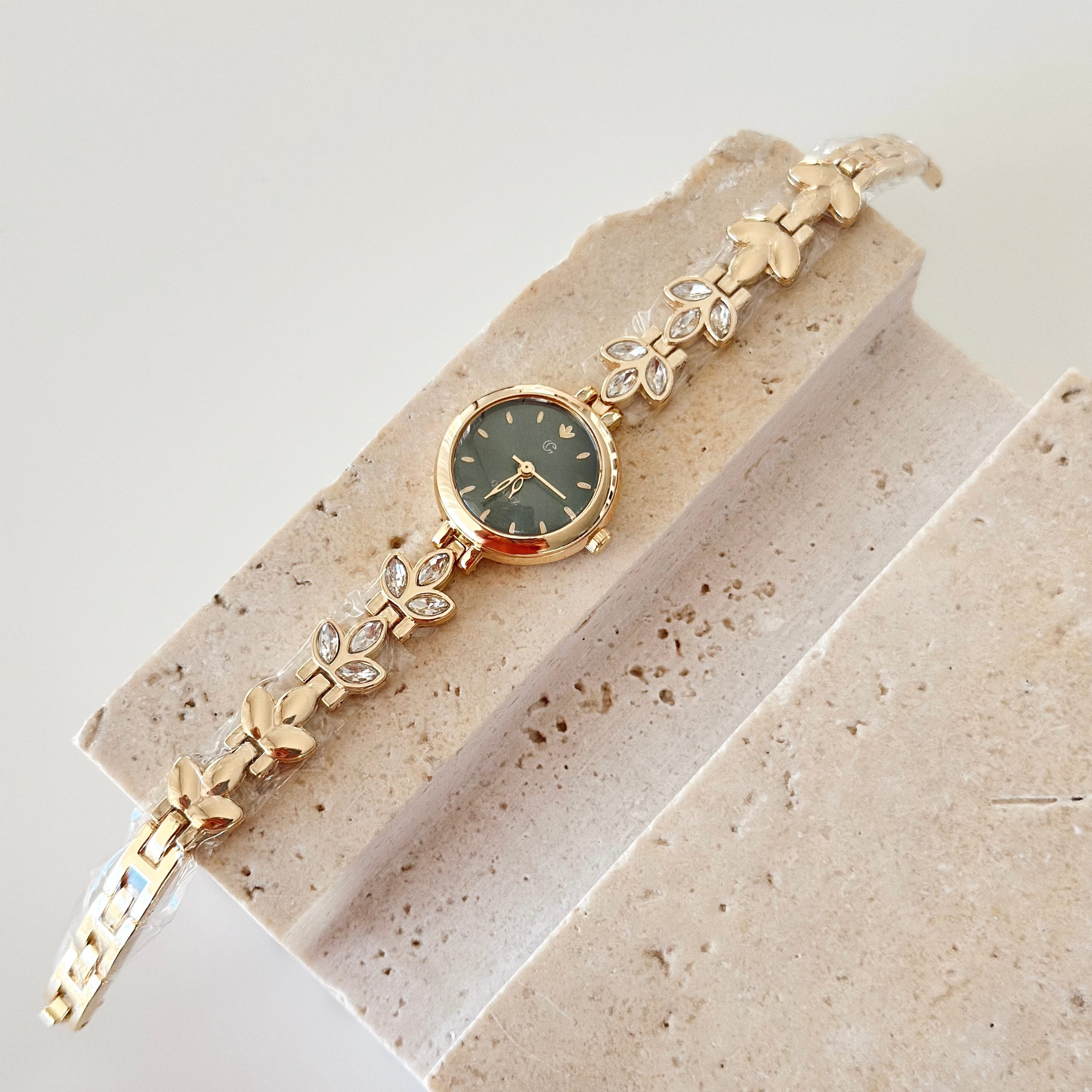 Esencia Watch