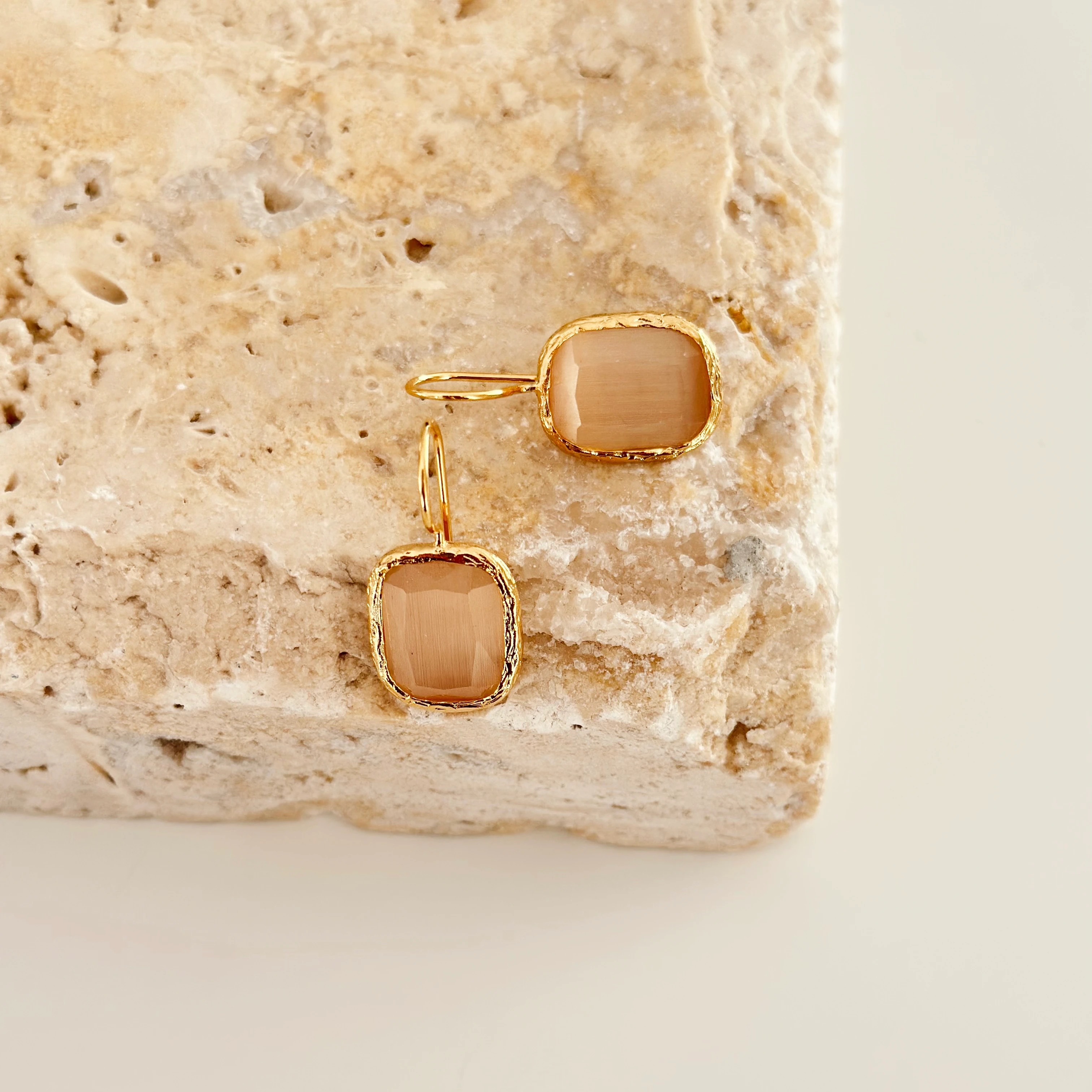 Kalsedon Drop Küpe Kahve