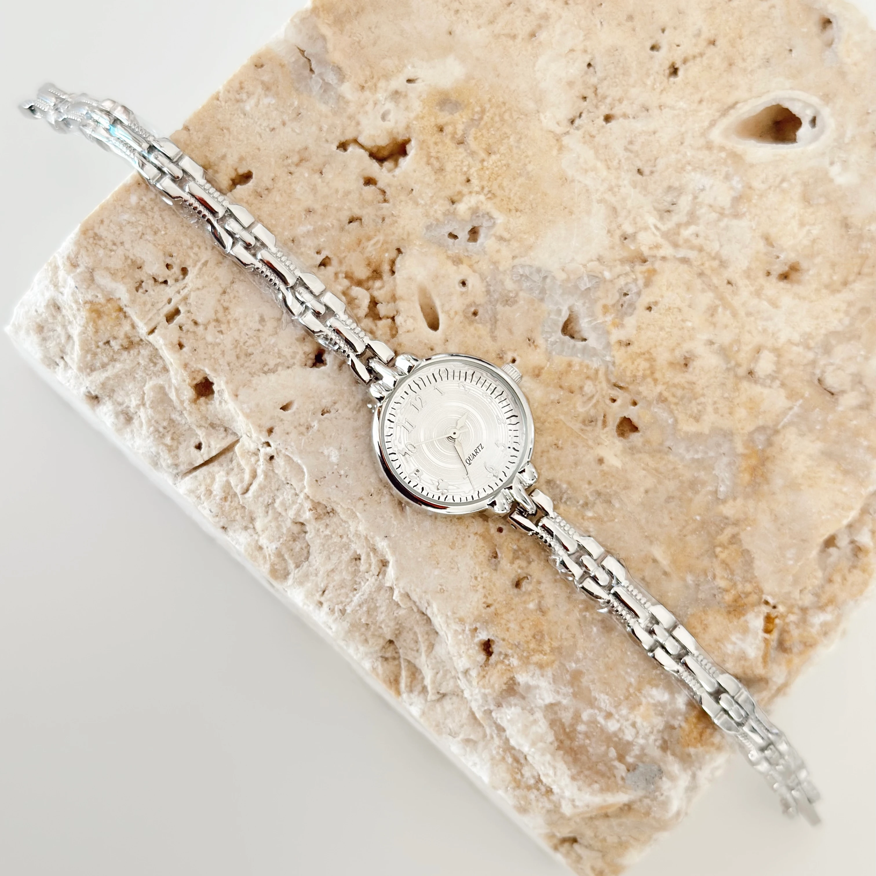 Soso Gümüş Beyaz Saat