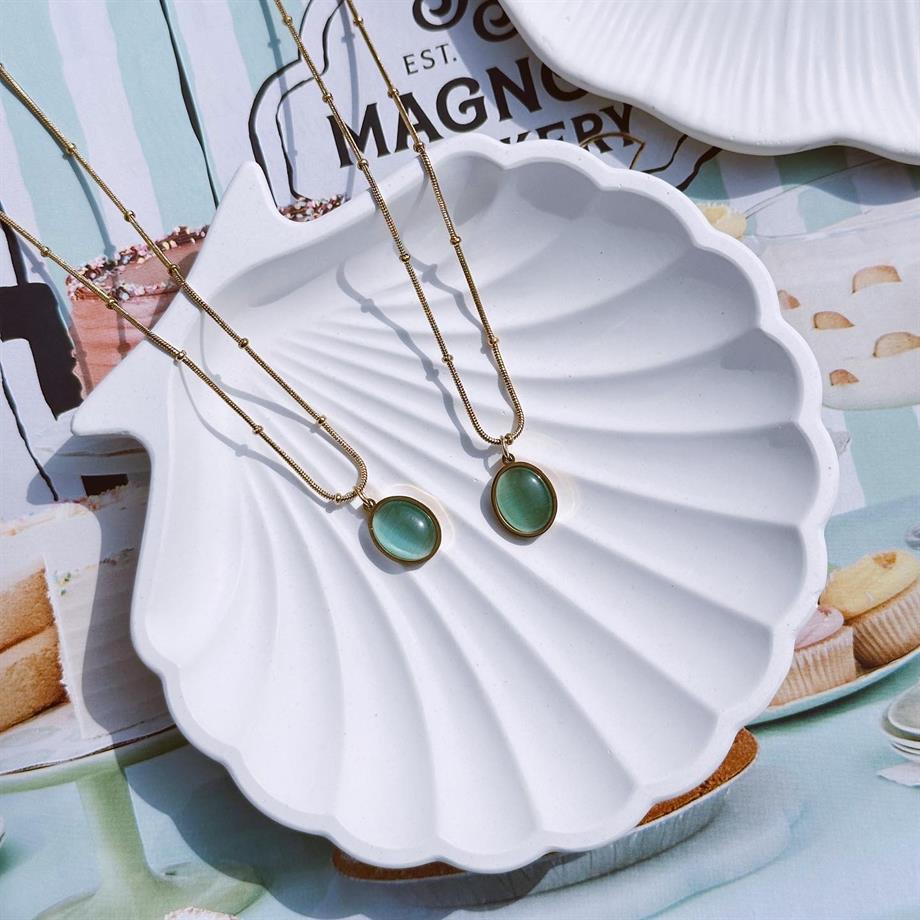 Elegant Çelik Kolye