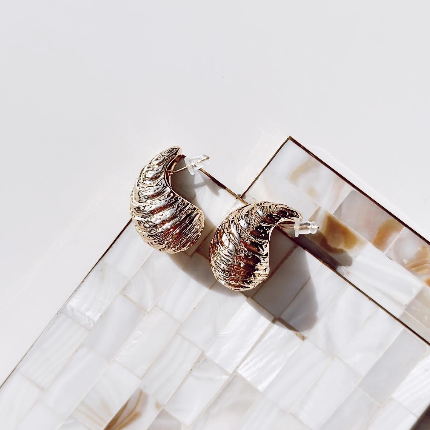 Anatra  Gold Çelik küpe