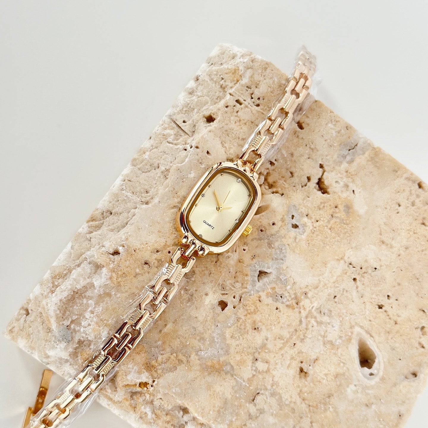 Pole Gold Saat