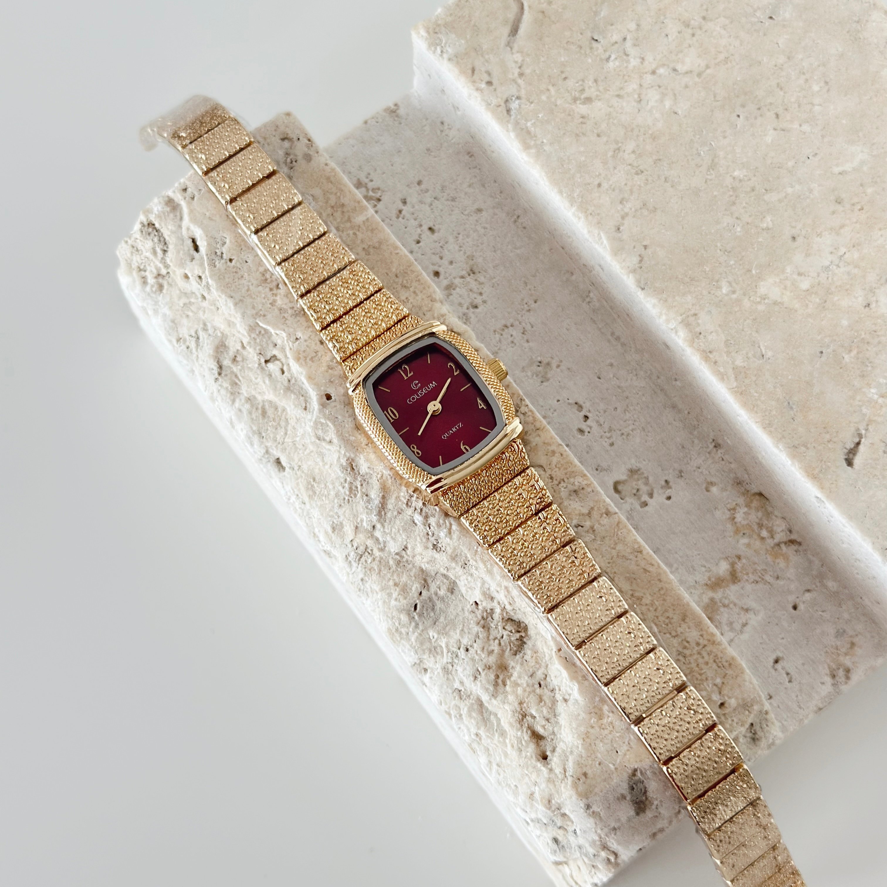 Dominor Watch