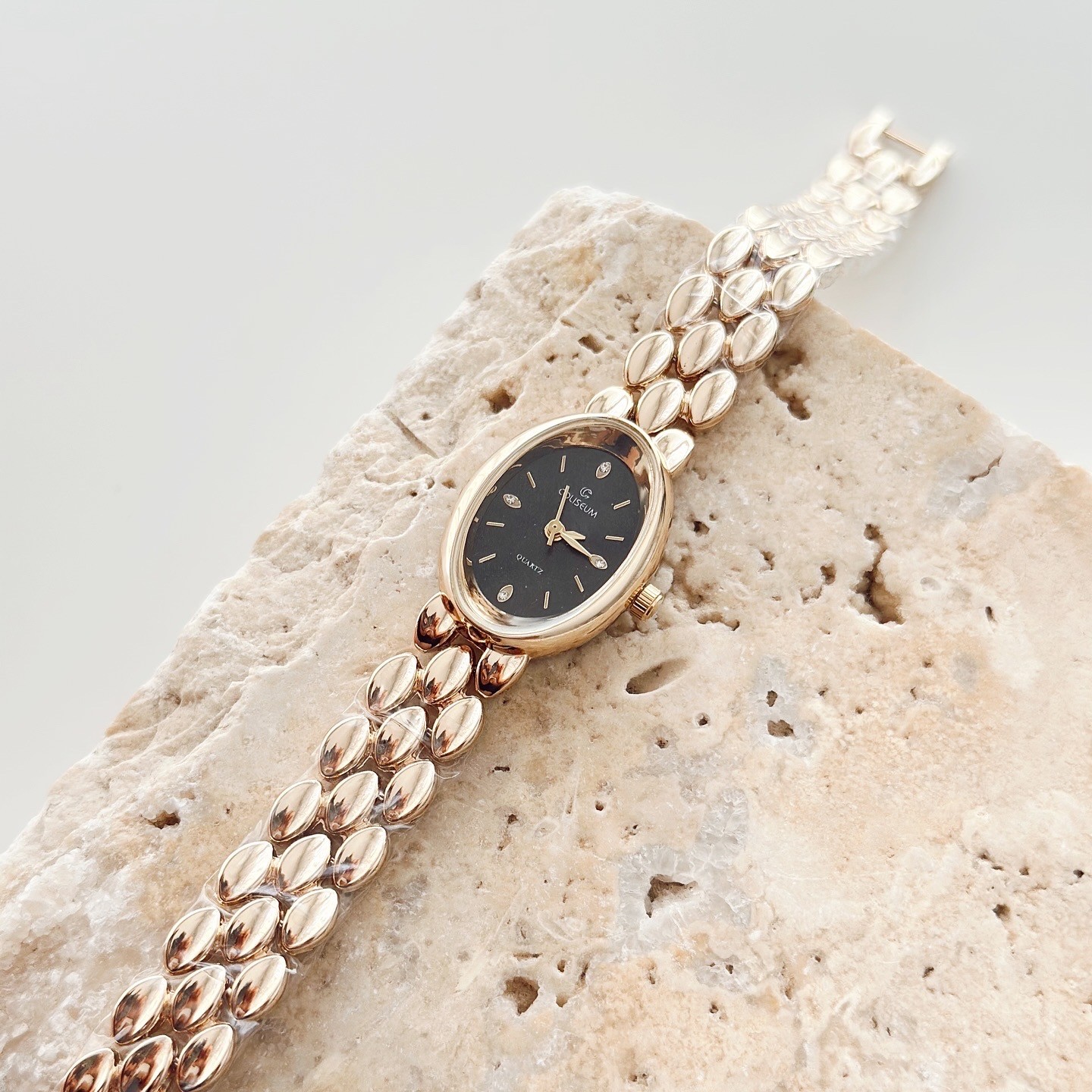 Bora Watch