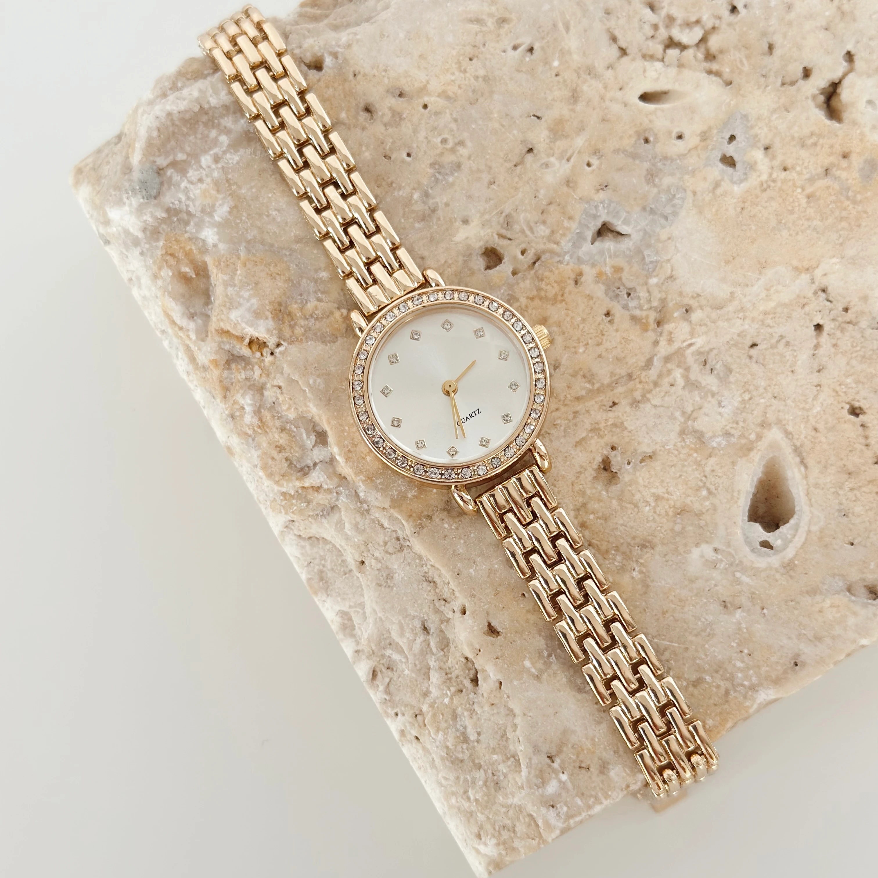 Petite Gold Saat Beyaz