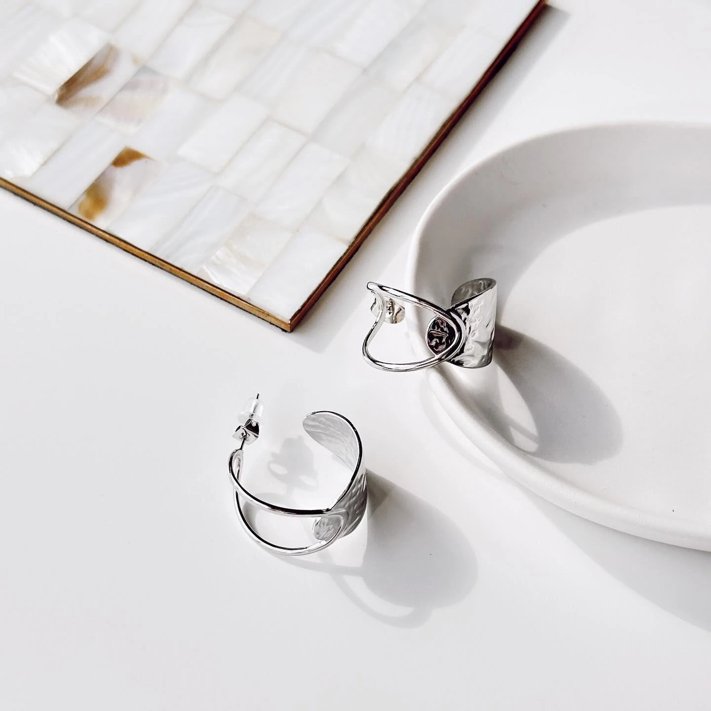 Shabby grey çelik küpe