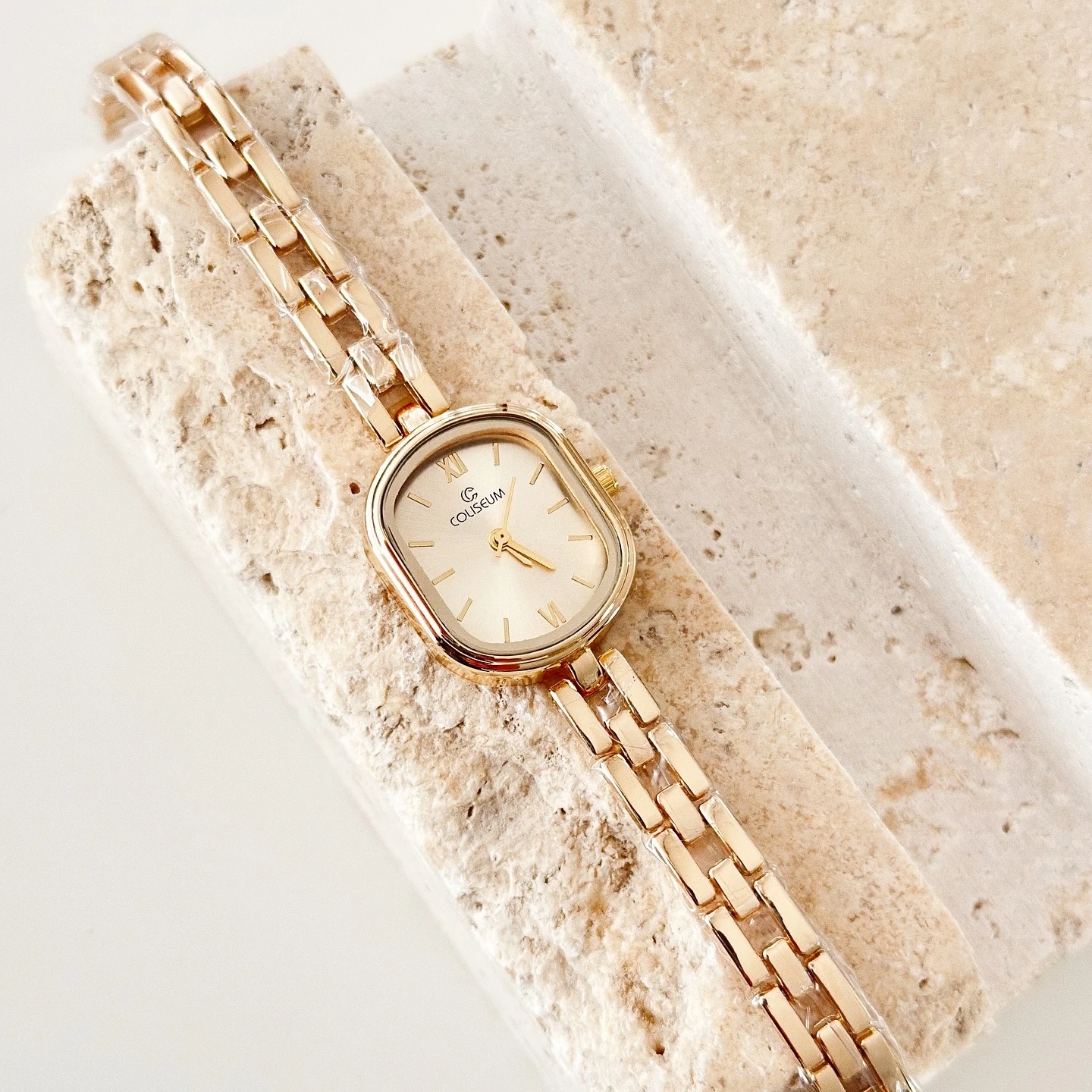 Tiora Gold Watch