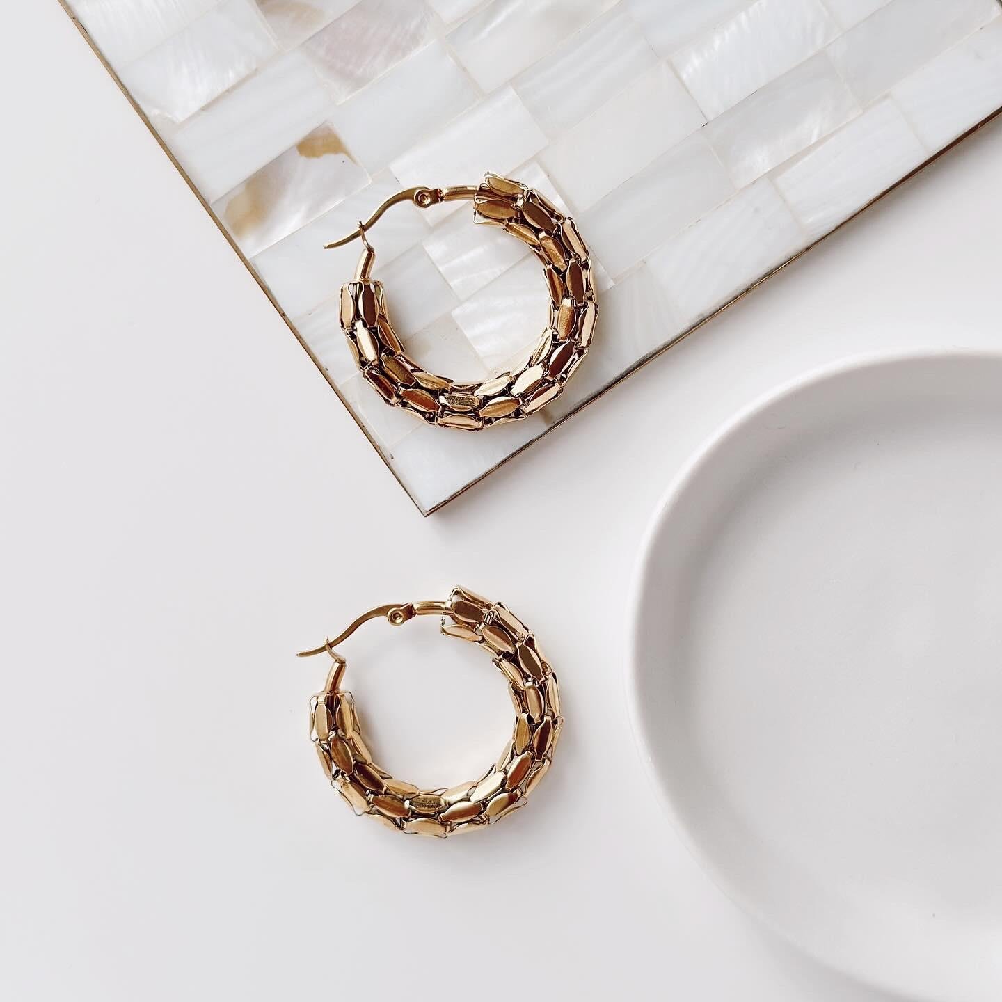 Morceau gold çelik küpe