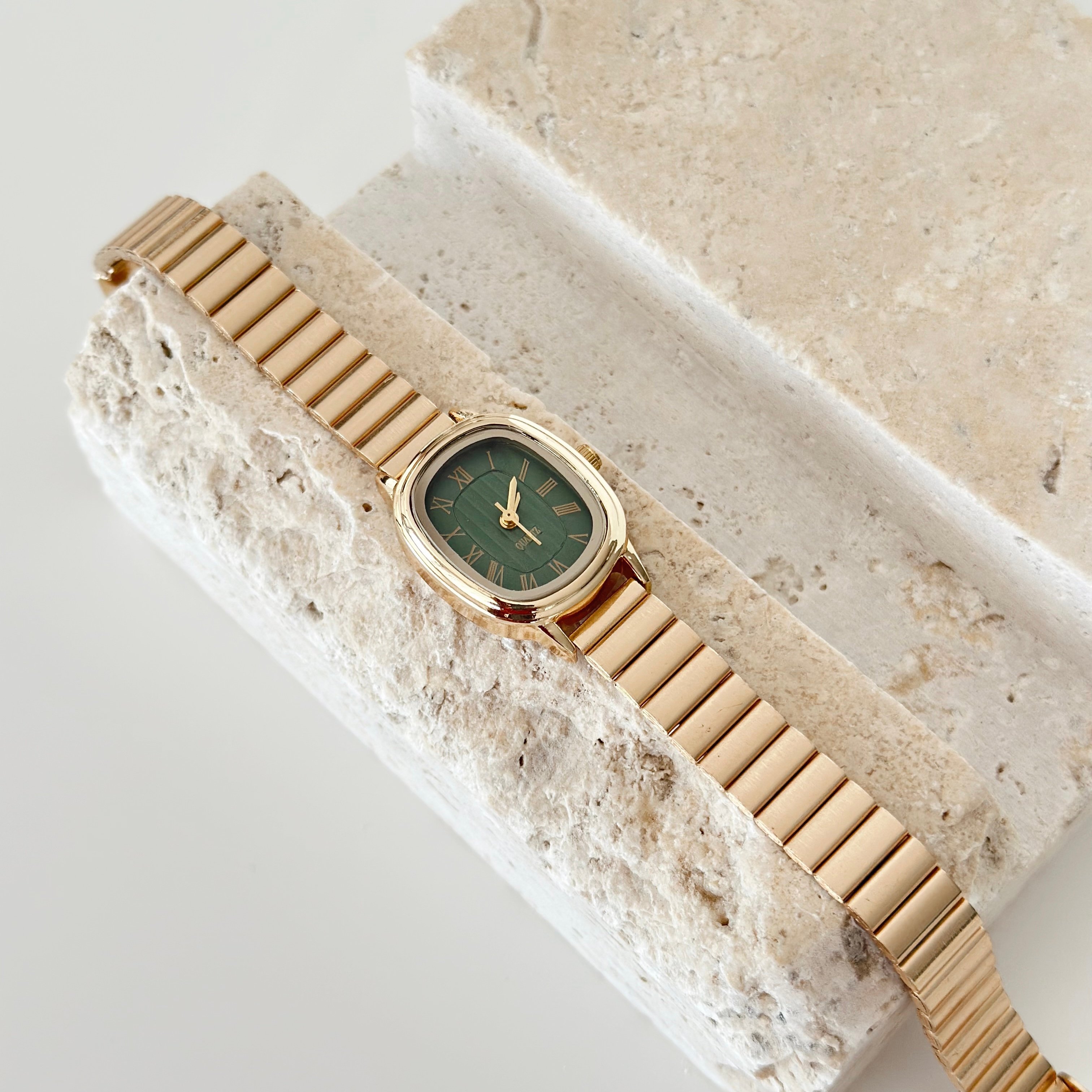 Lumora Watch