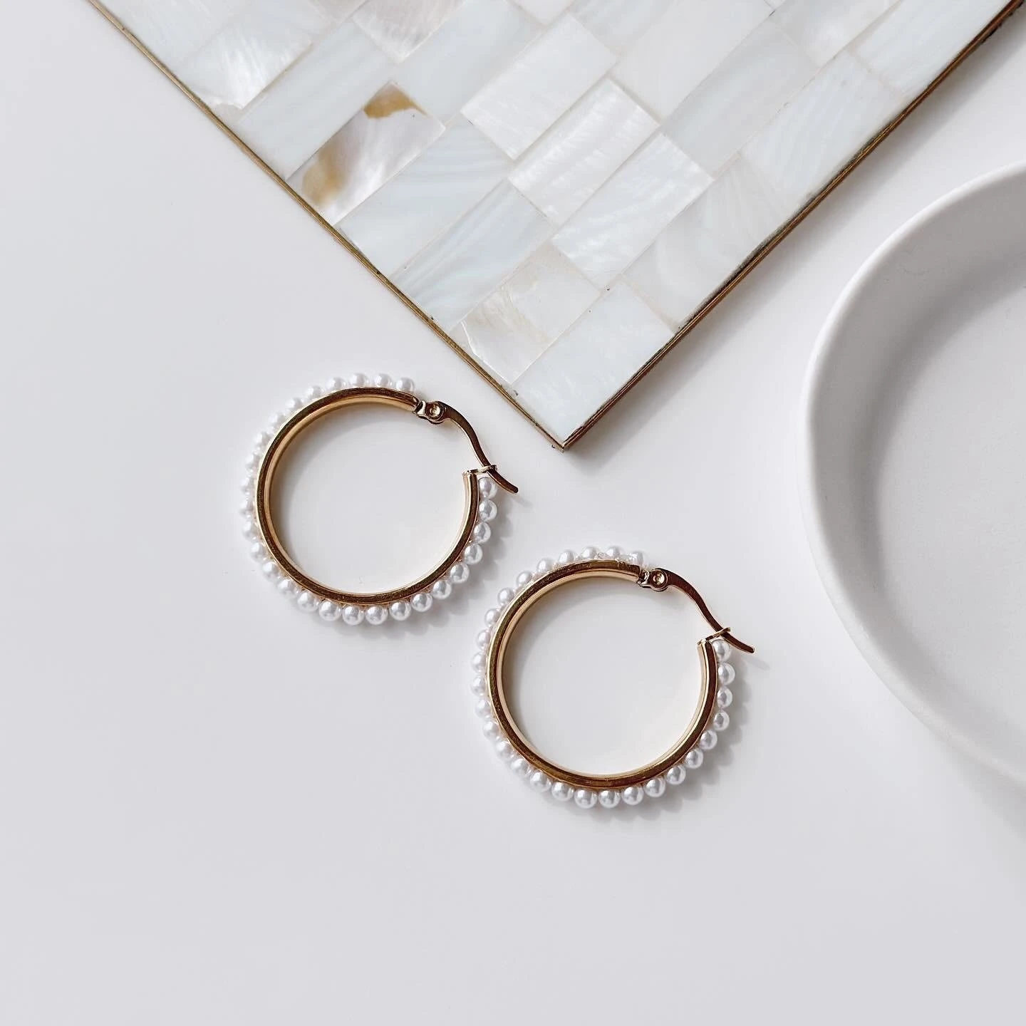 Stile İnci çelik küpe