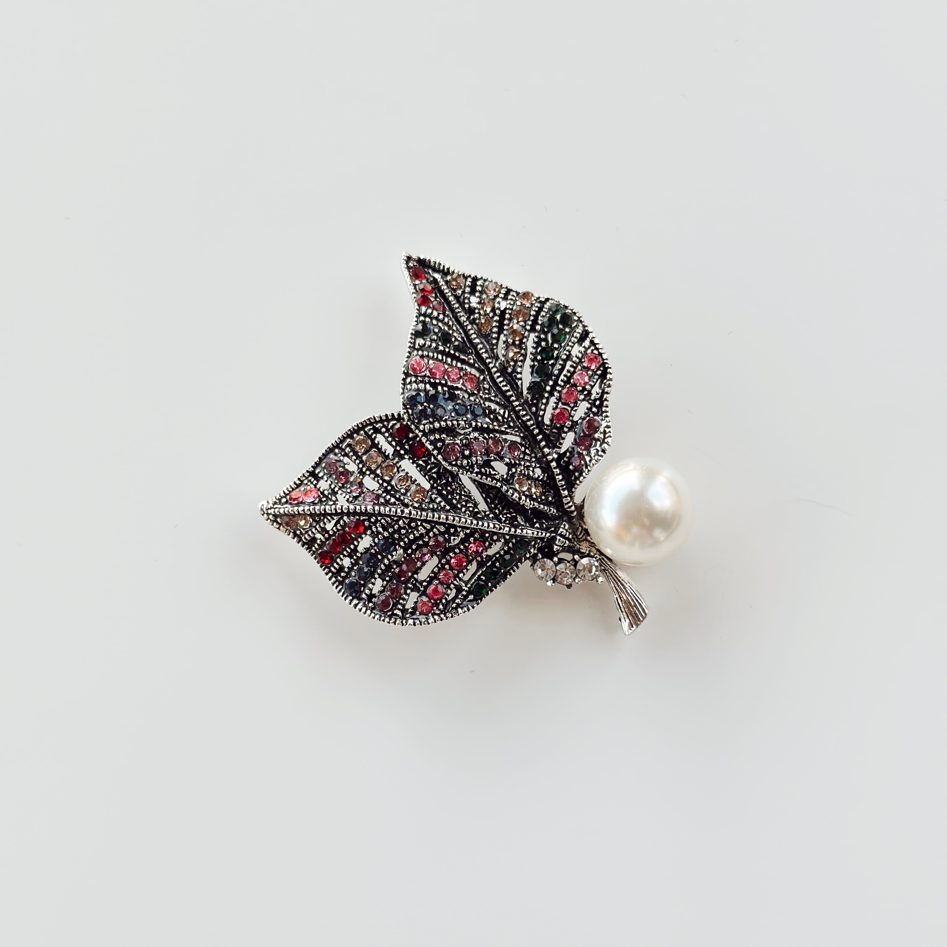 İki Yaprak Gümüş Broş