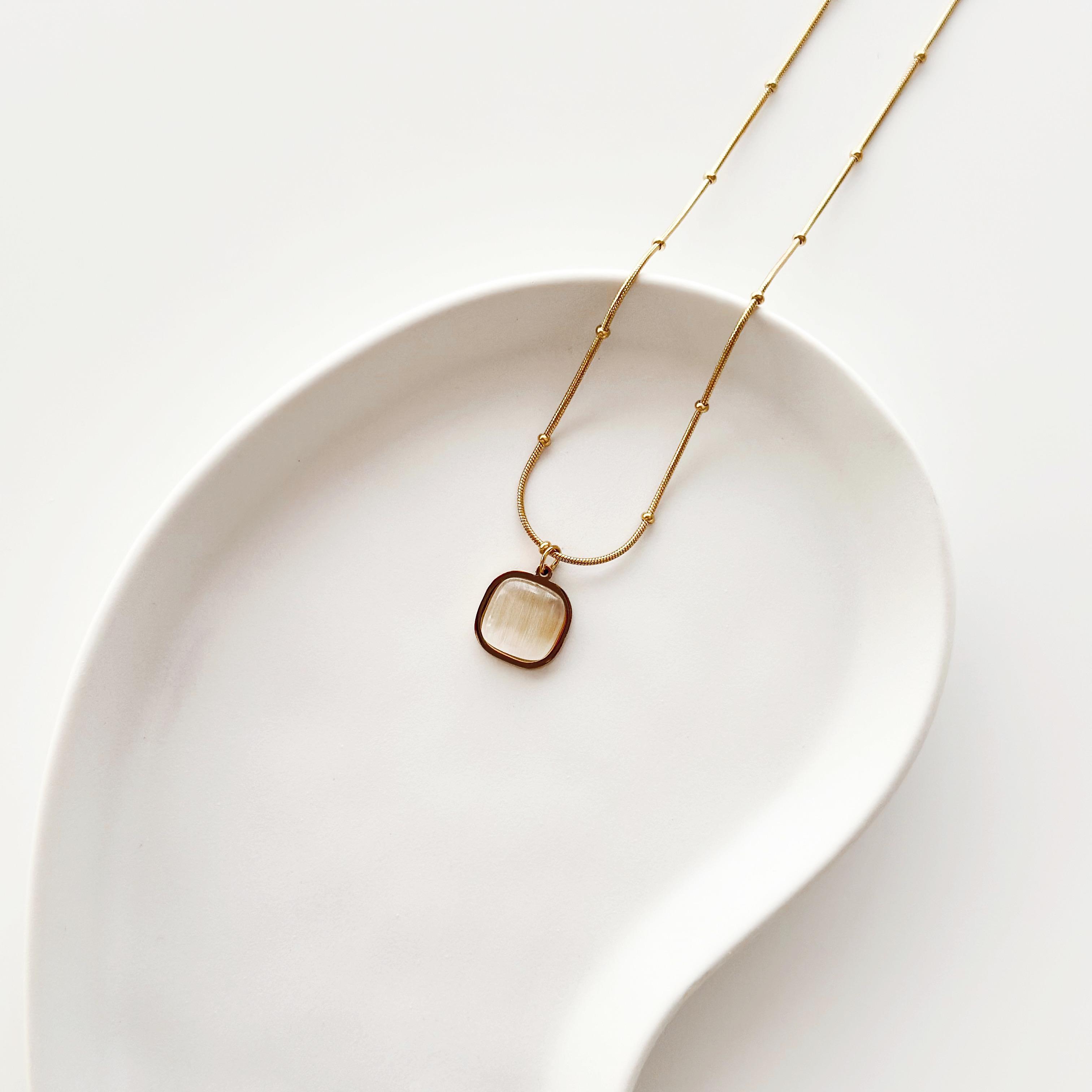 Nebbia  Çelik Kolye