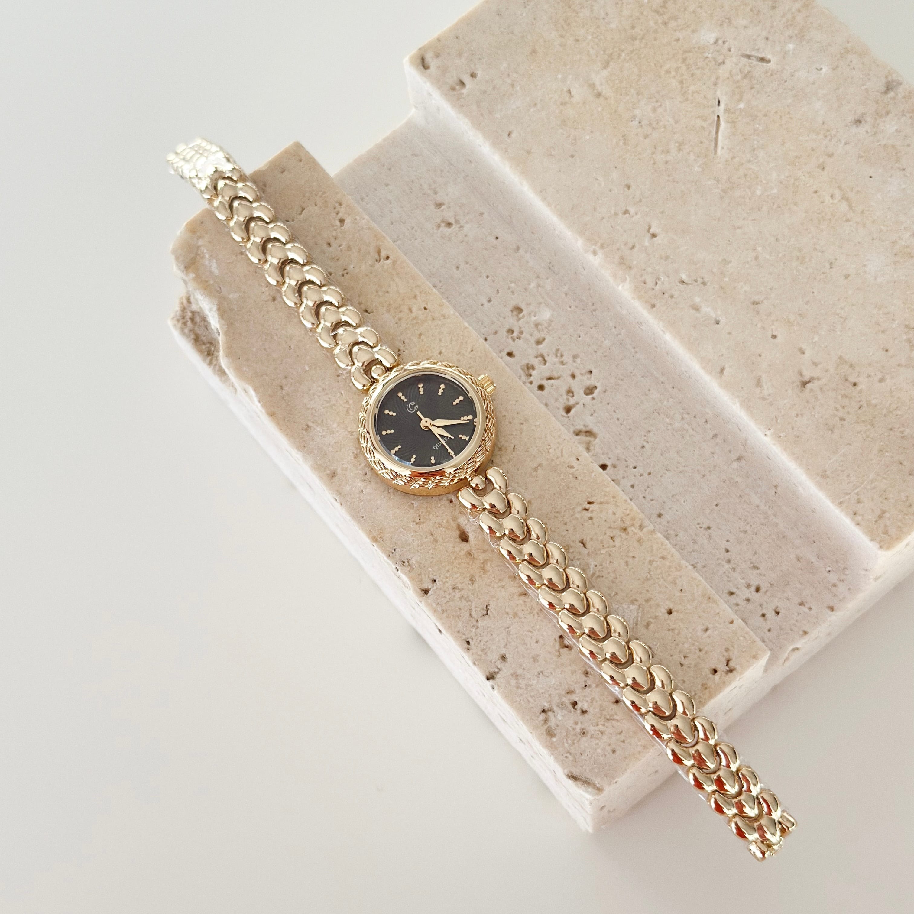 Ecer Watch
