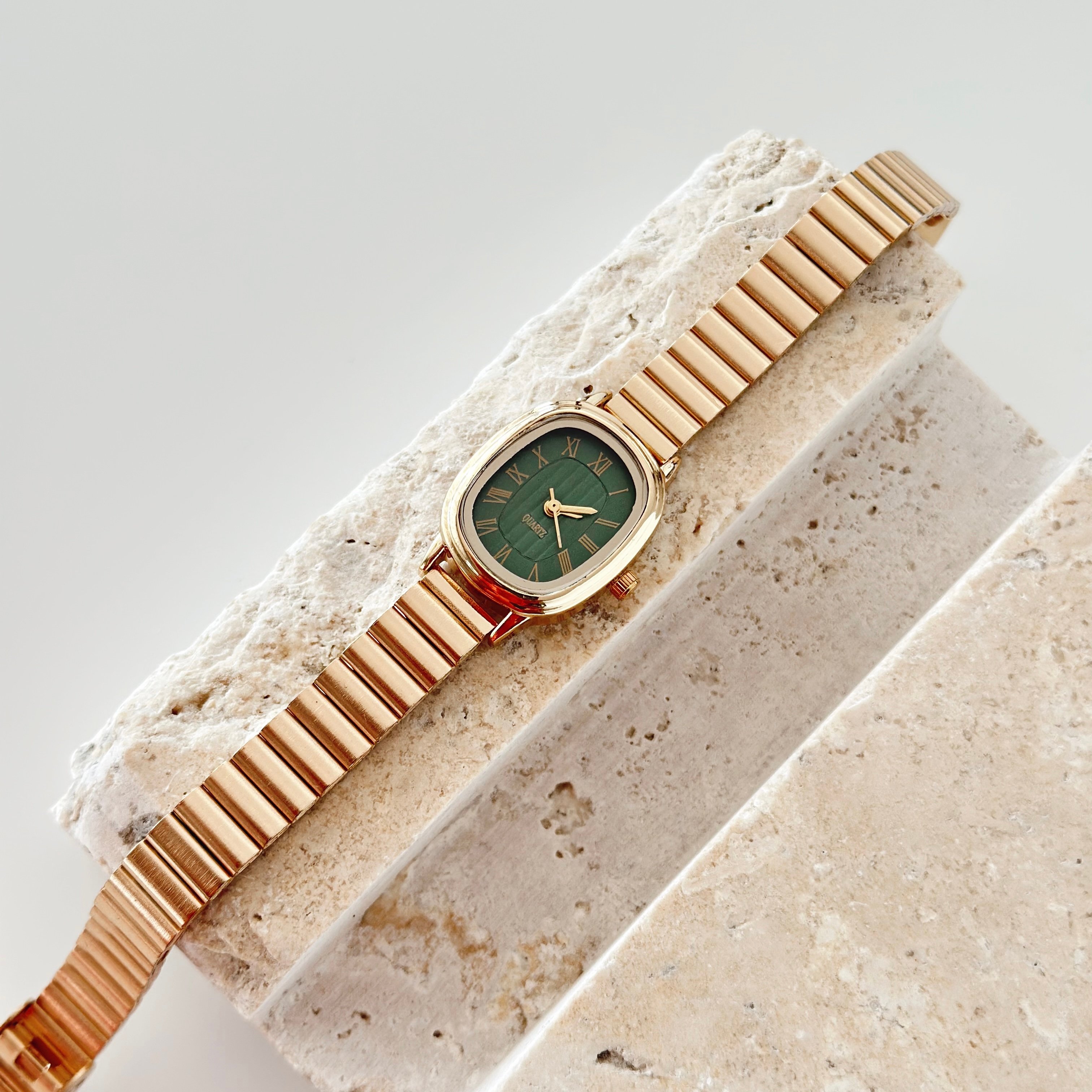 Lumora Watch