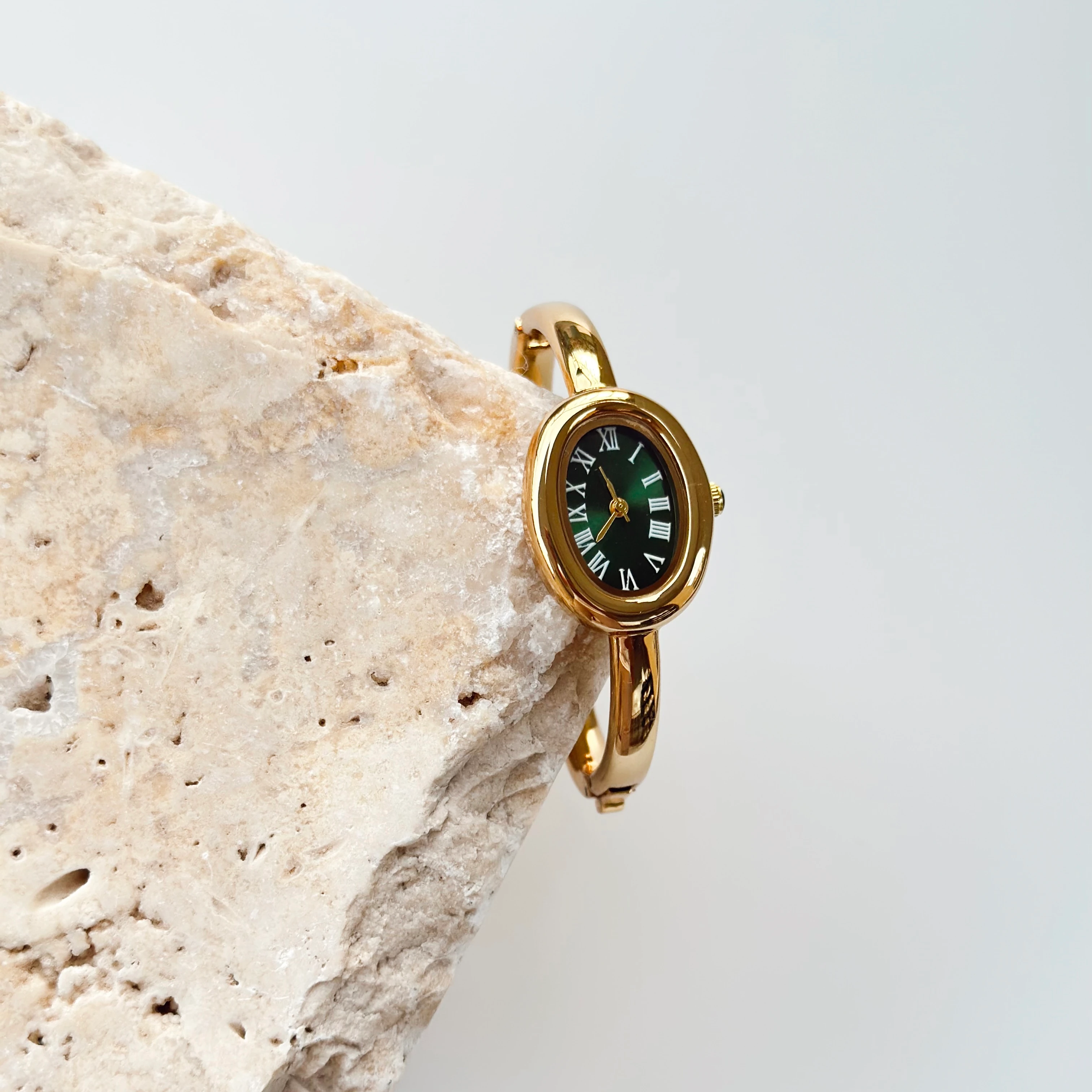 Avelon Gold Kelepçe Saat Yeşil