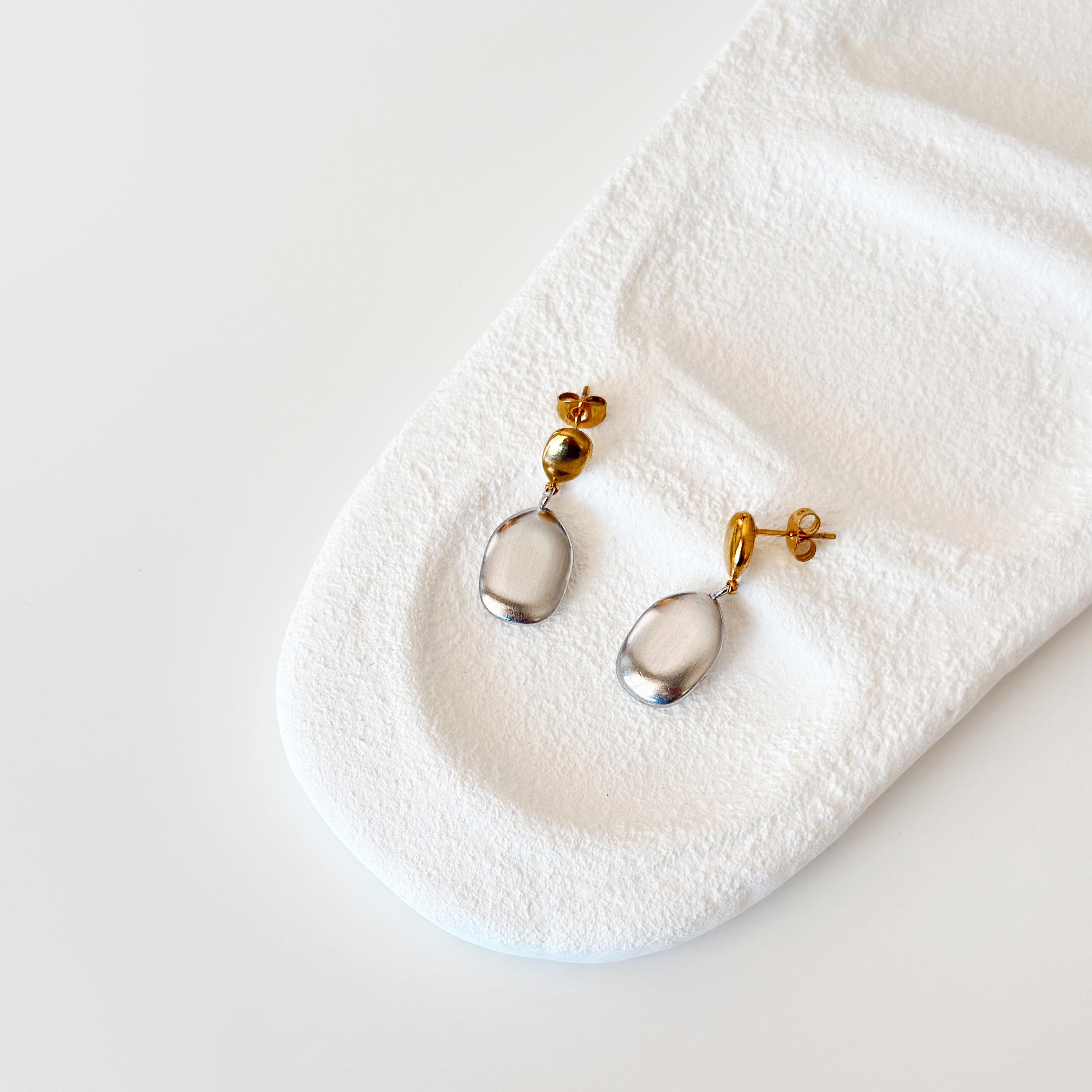 Gray drop çelik küpe