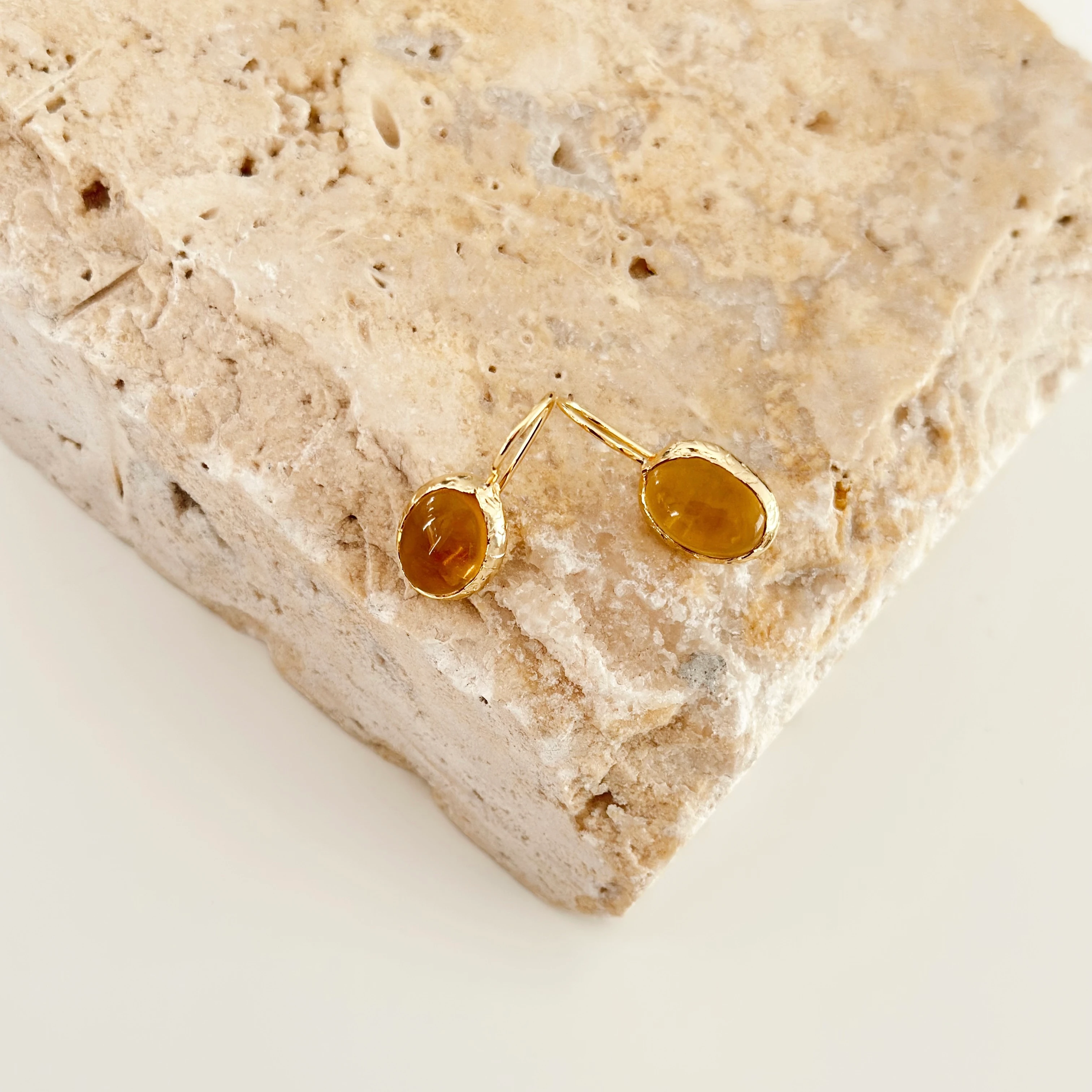 Bal Sarısı Doğal Taş Küpe