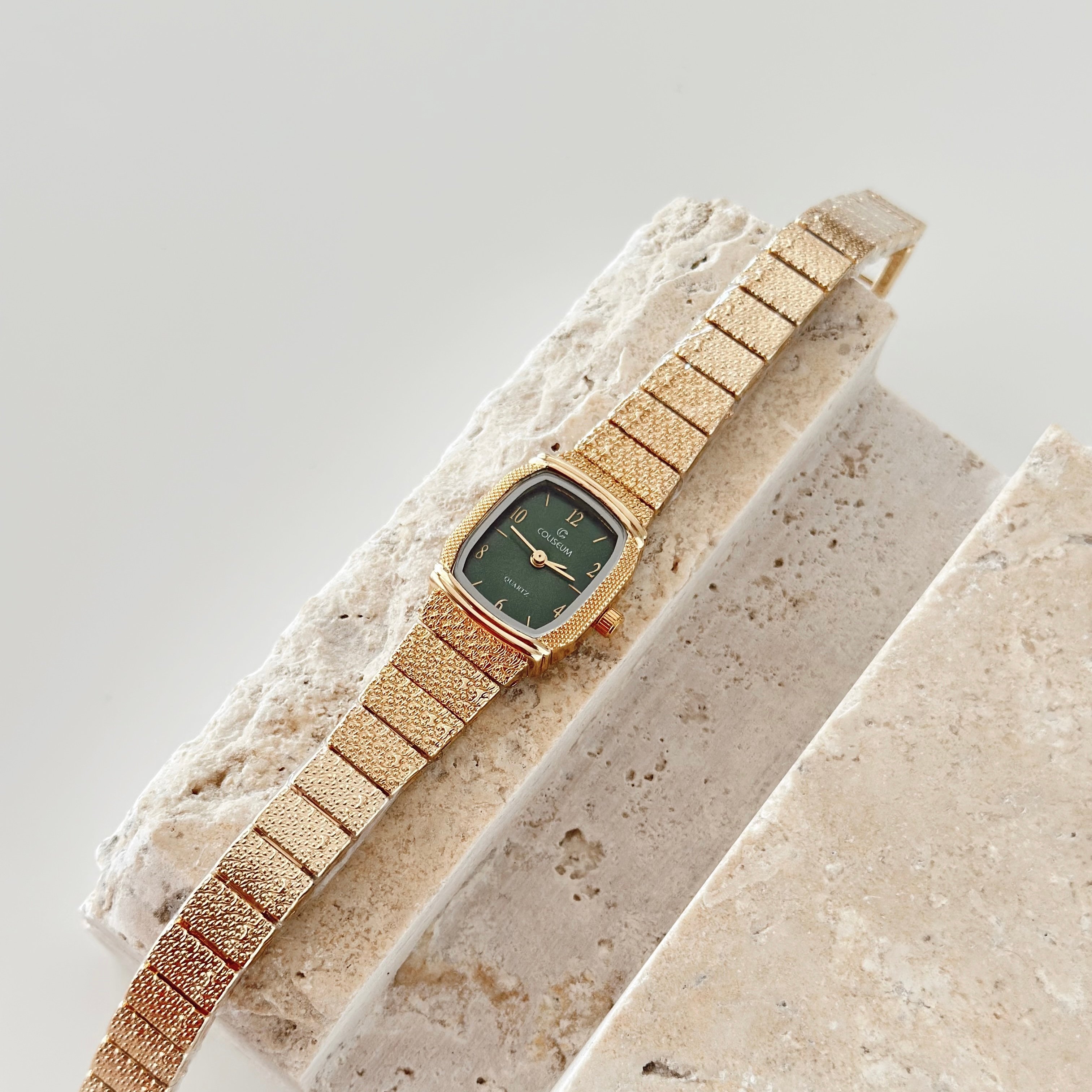 Montra Watch