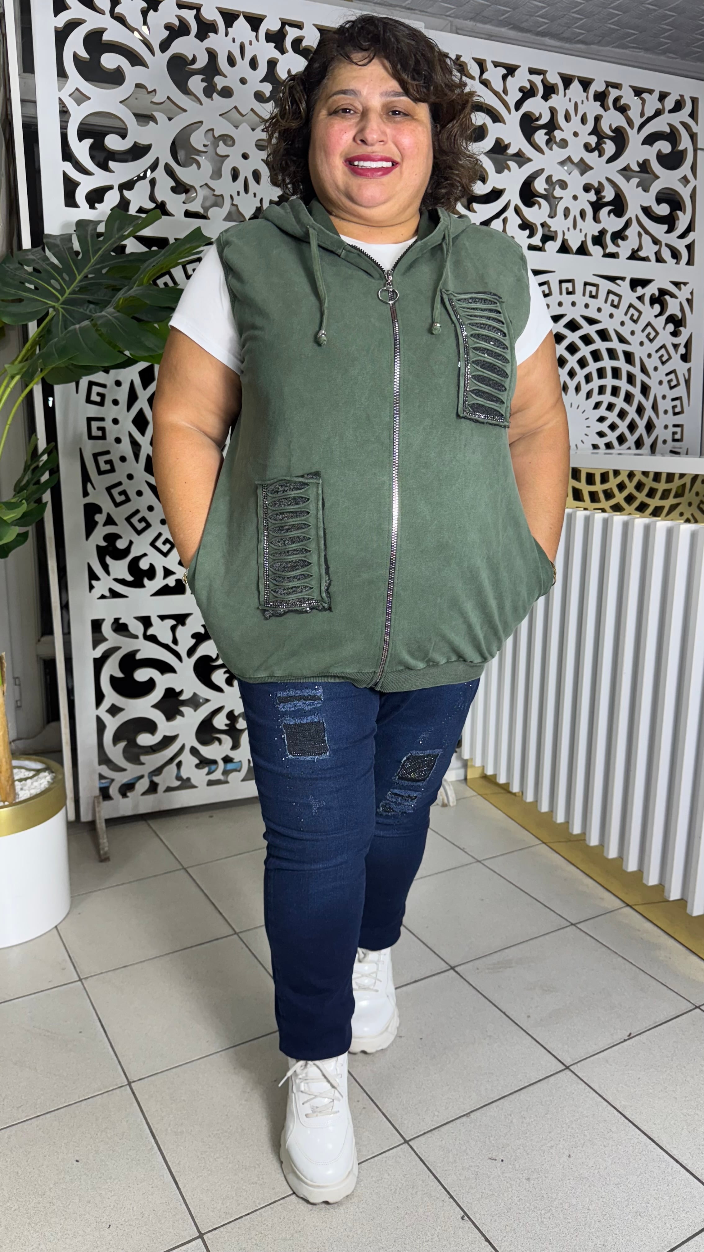BÜYÜK BEDEN PUL PAYET DETAYLI YELEK - ANTRASİT