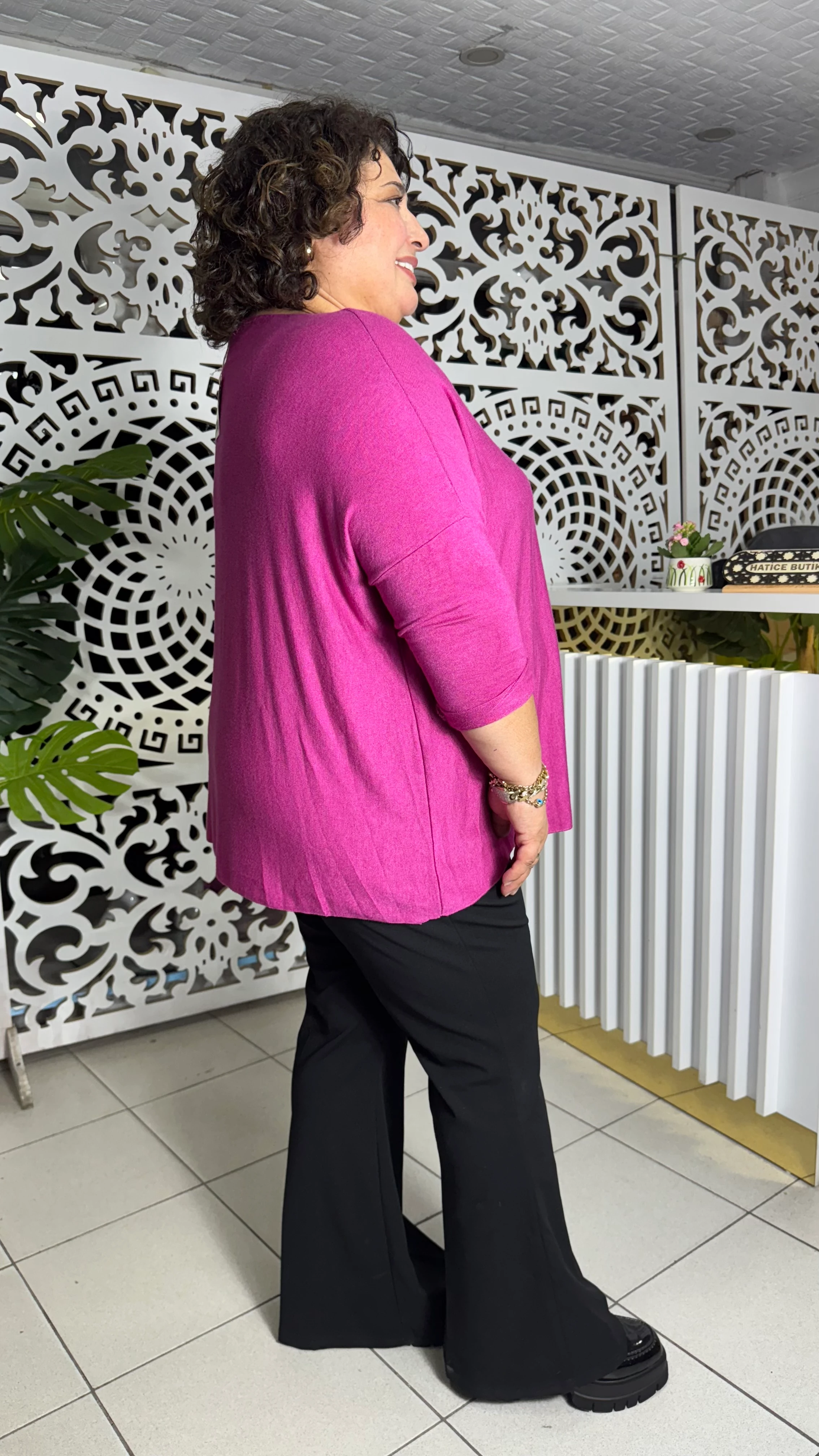 İTALYAN BÜYÜK BEDEN KOLYELİ ANGORA KAZAK