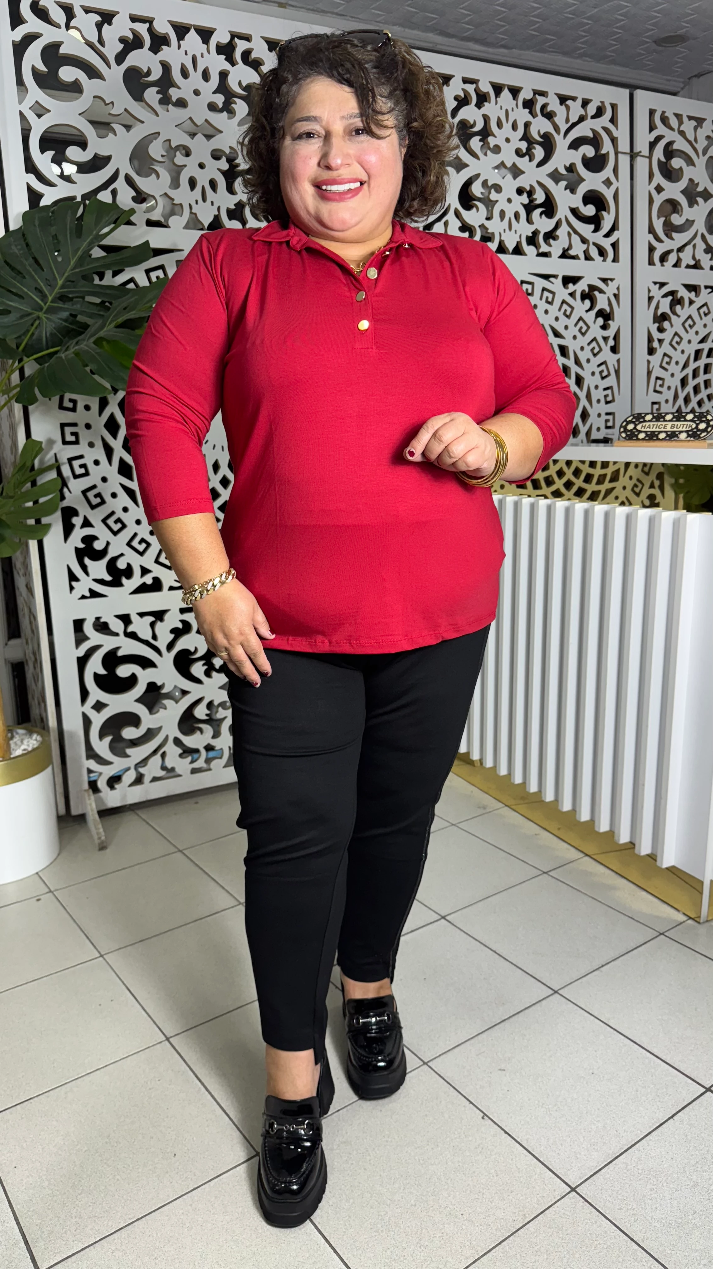 BÜYÜK BEDEN POLO YAKA TRUVAKAR KOL SWEATSHRT